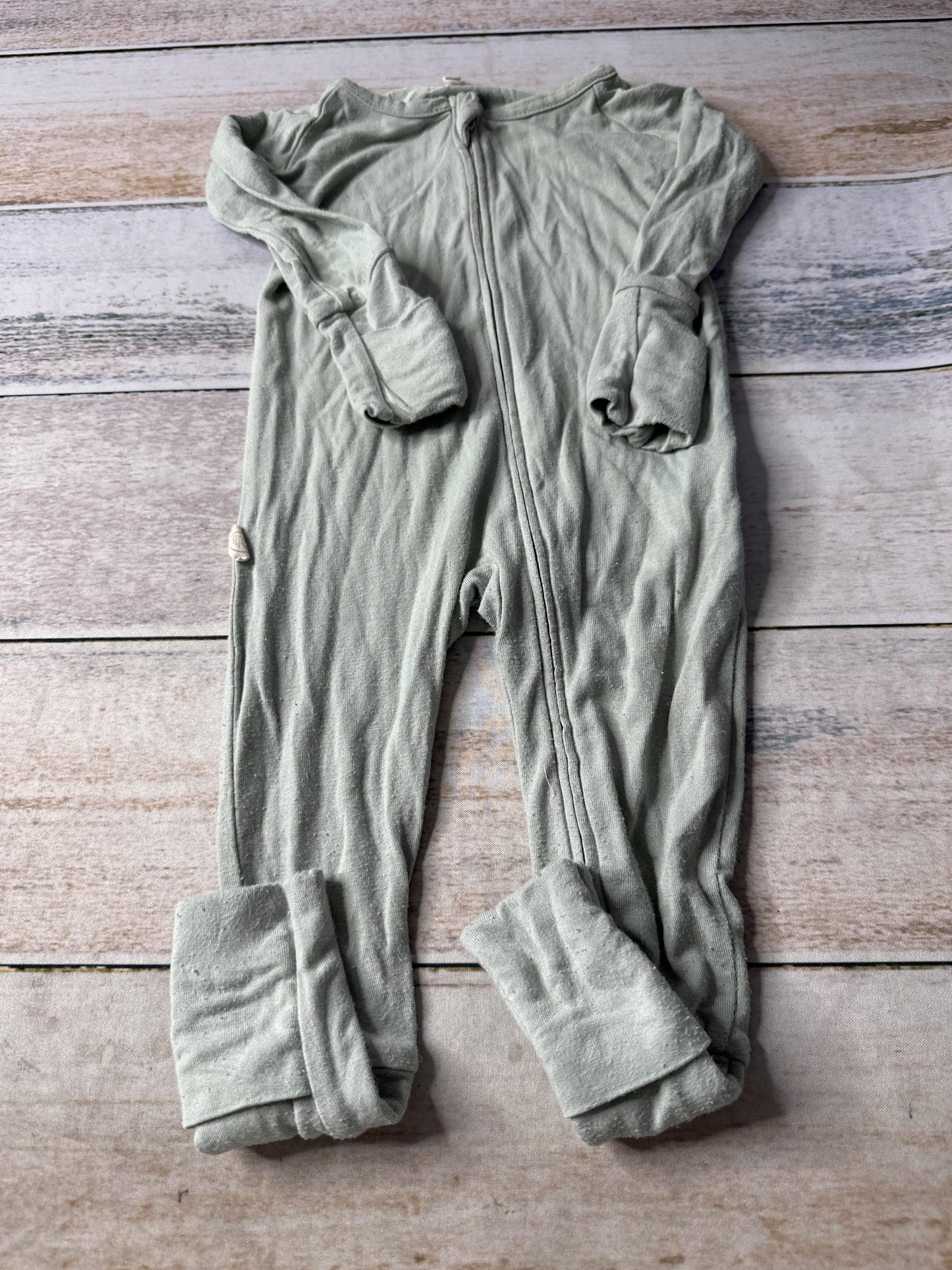 Unisex Pajamas Size: 0-3 months
