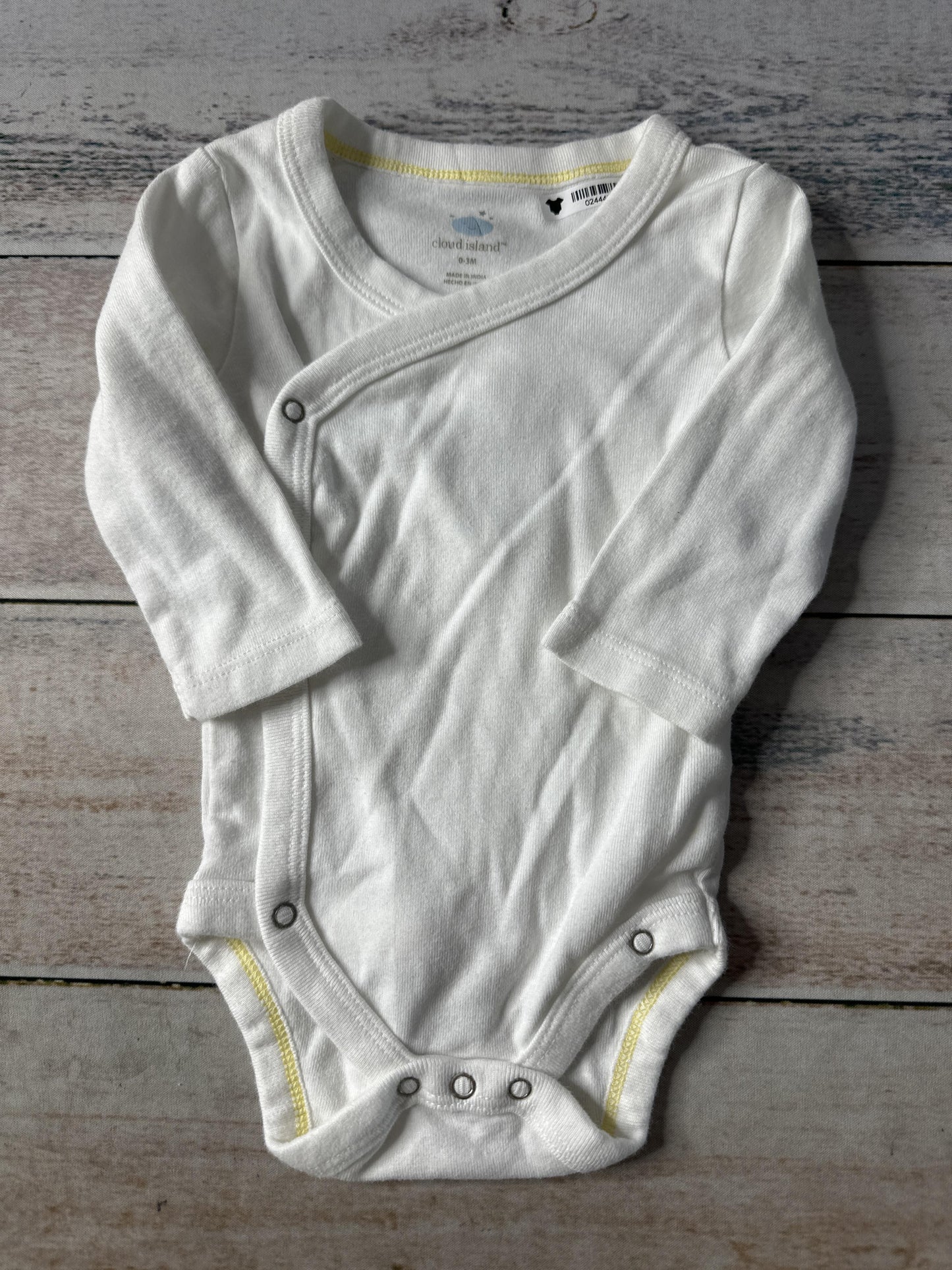 Unisex Onesie Size: 0-3 months