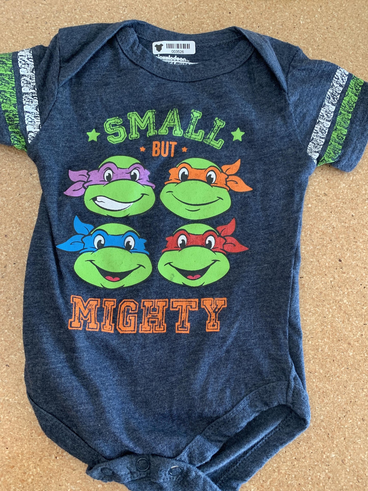 Boys Onesie Size: 0-3 months