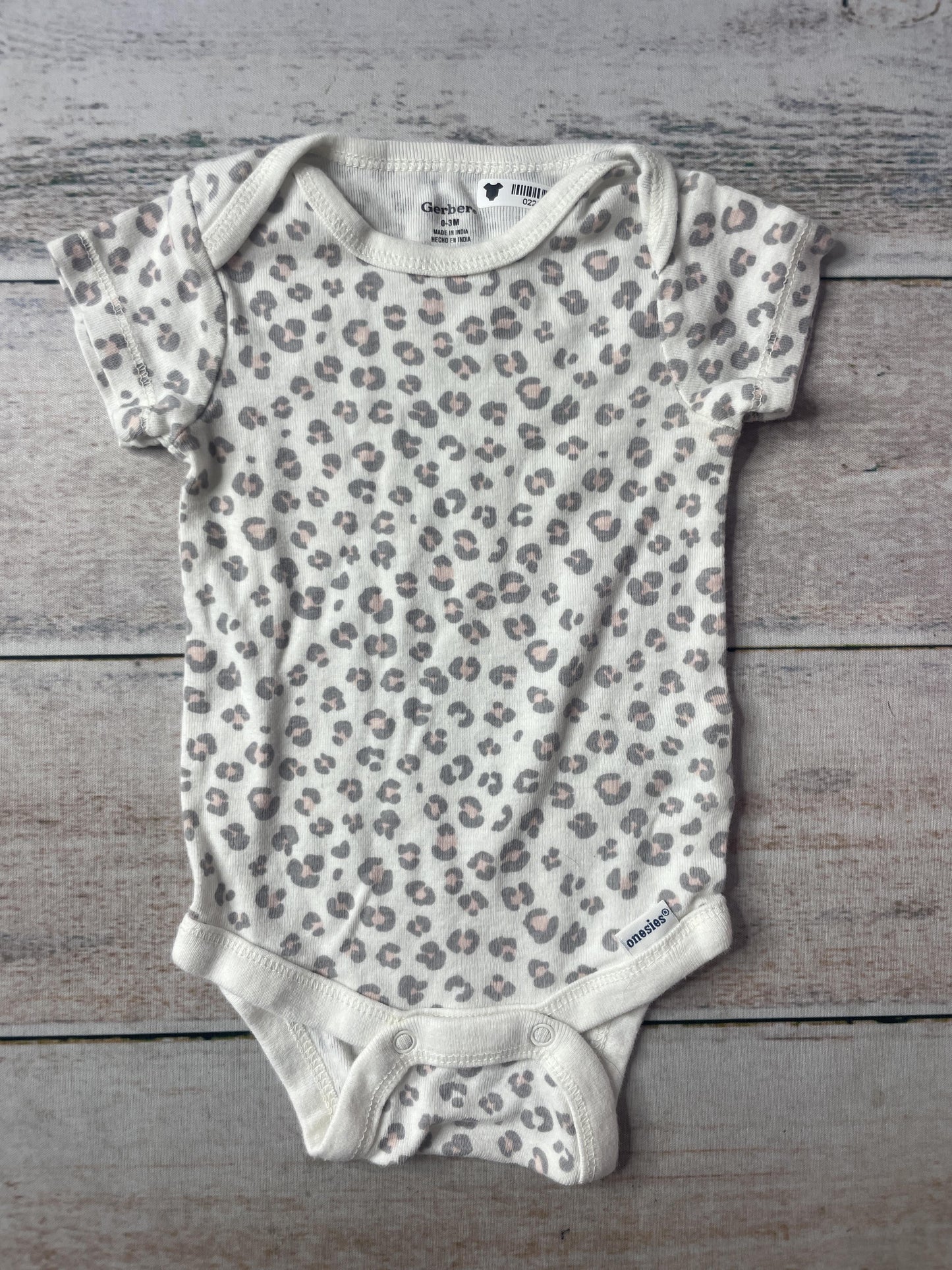 Gerber Unisex Button Down Short Sleeve Size: 0-3 months