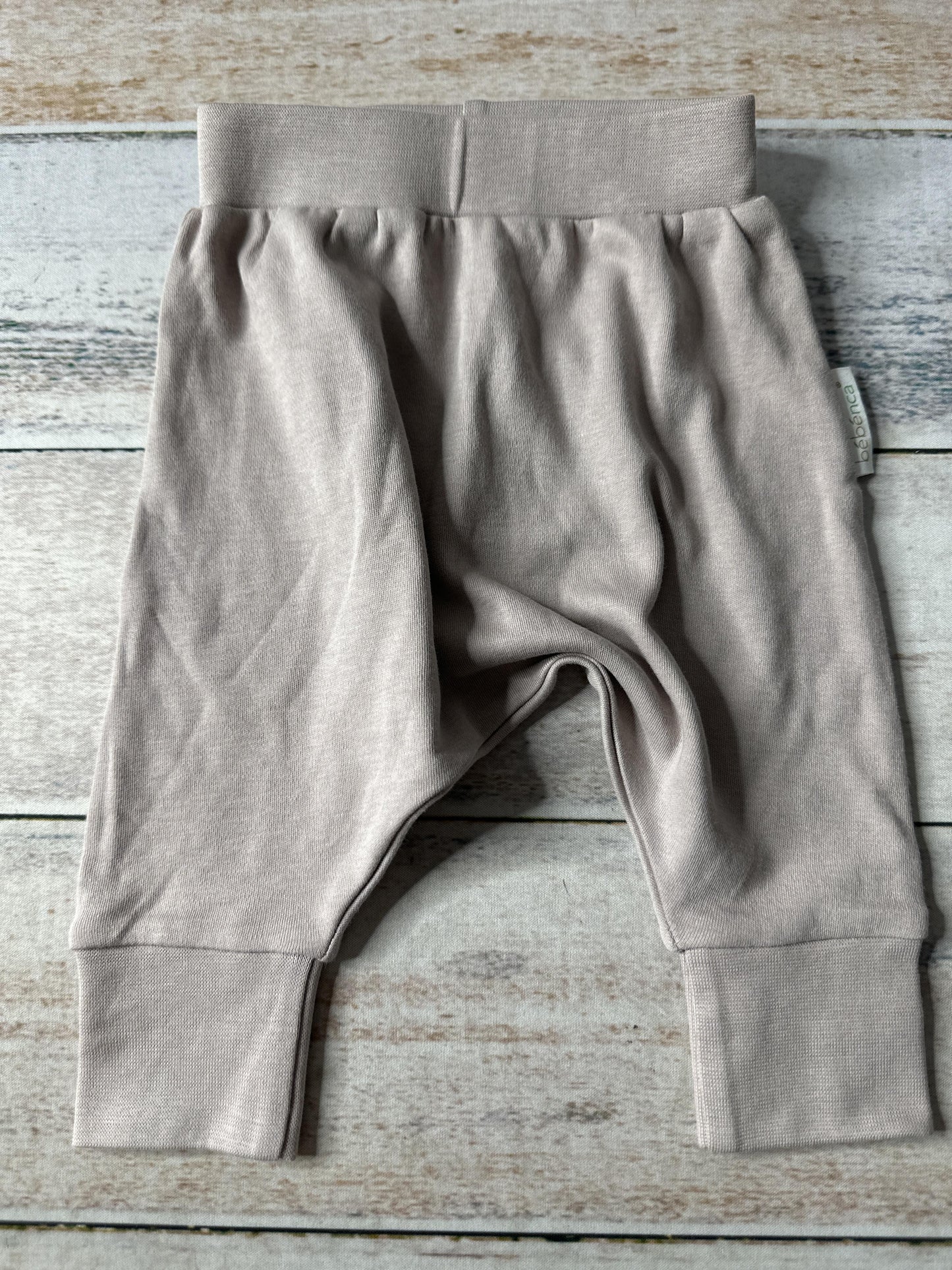 Bebenca Girls Pants Size: 0-3 months