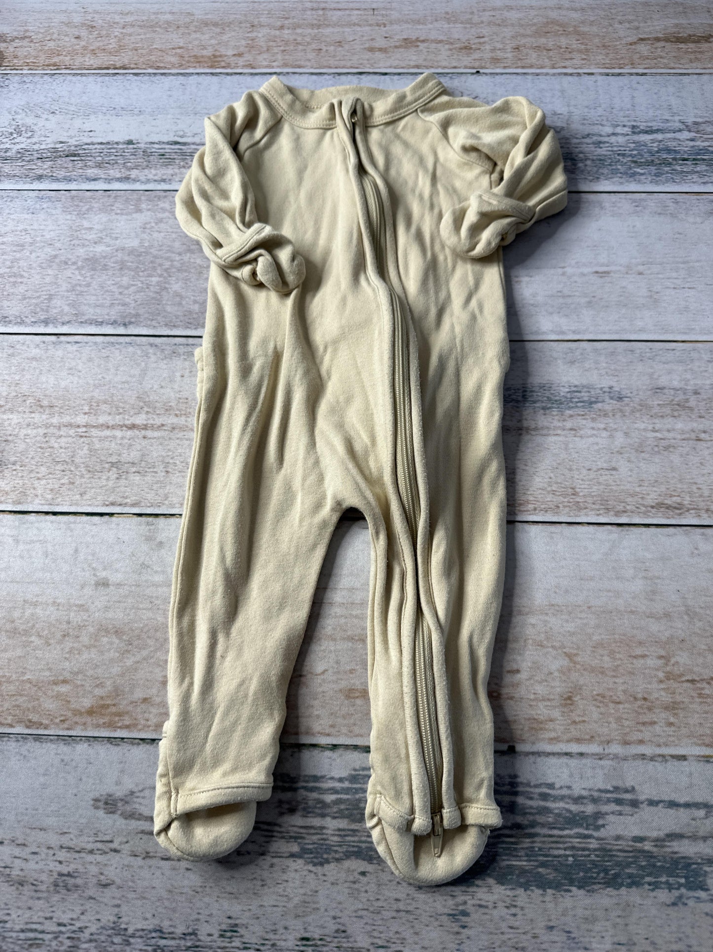 Goumi Unisex Pajamas Size: 0-3 months