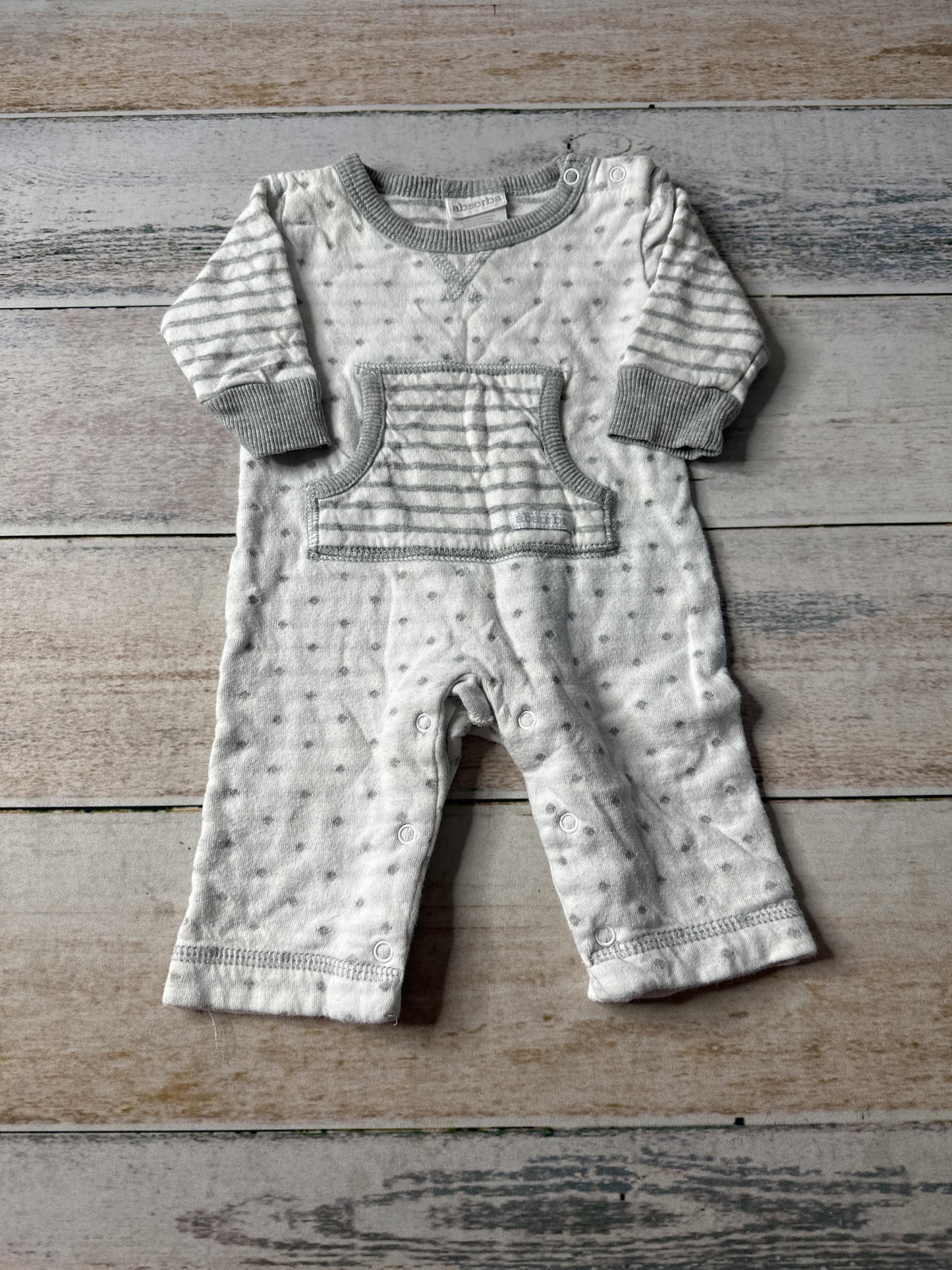 Boys Long Sleeve Outfit Size: 0-3 months