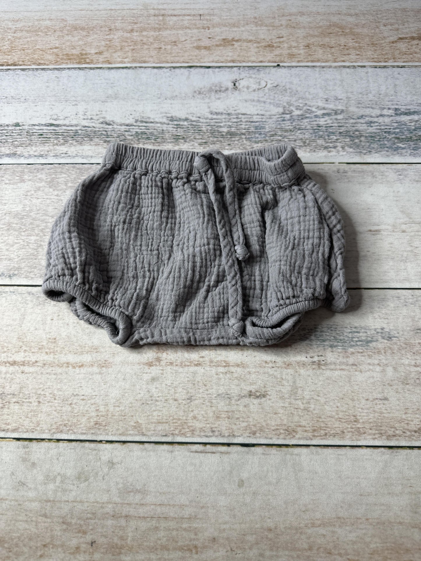 Popelin Unisex Shorts Size: 12-18 months