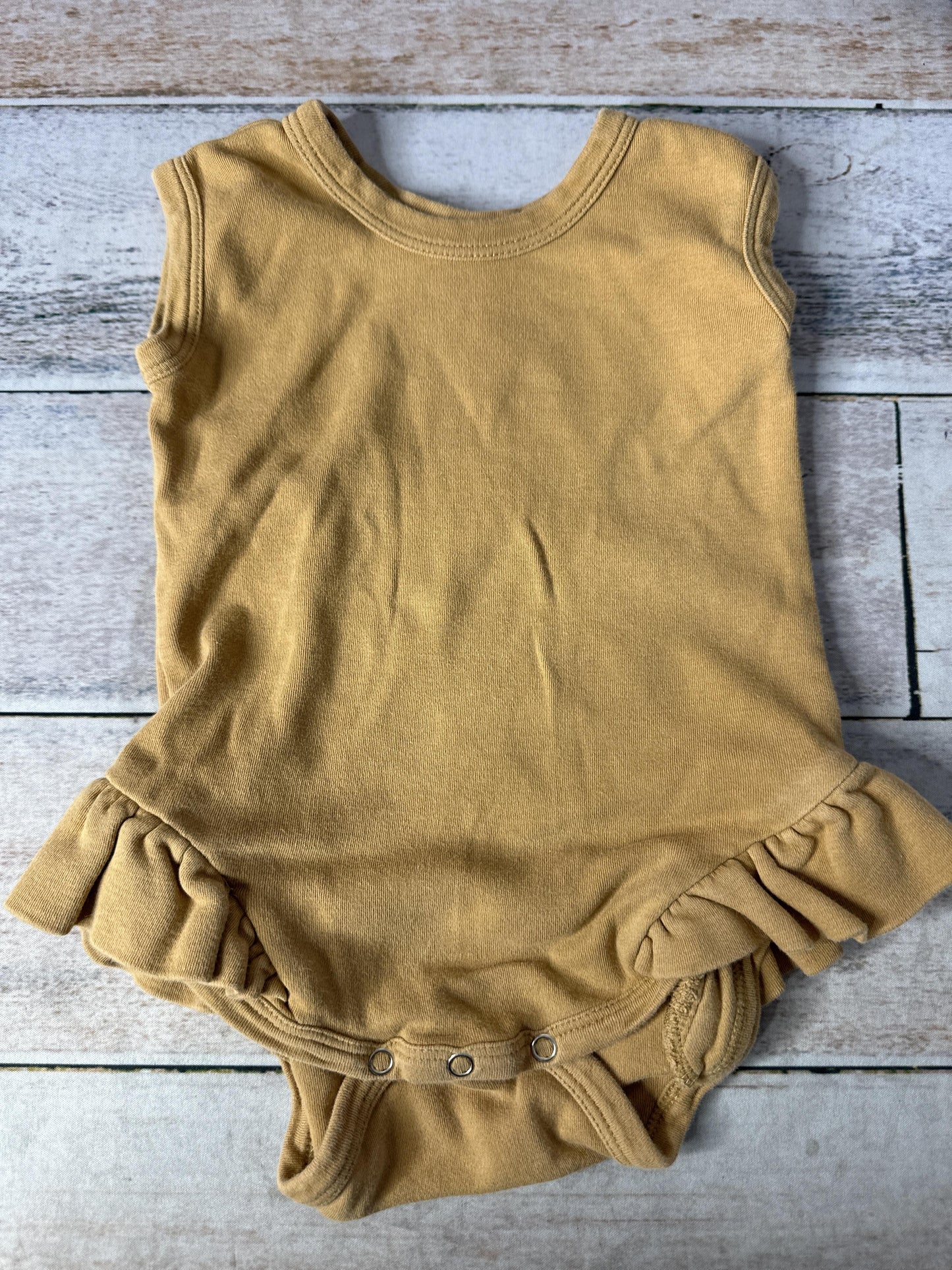 Unisex Onesie Size: 12-18 months