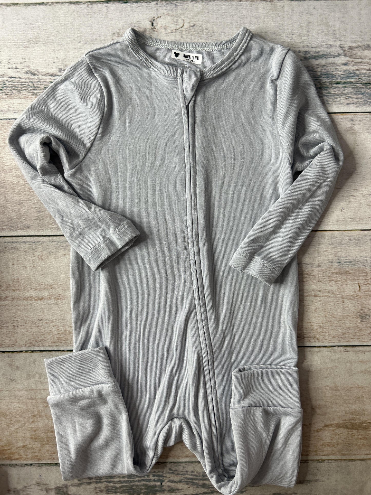 Unisex Shirt Size: 12 months