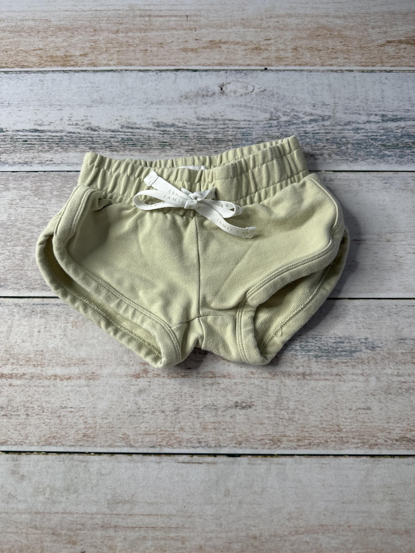 Jamie Kay Unisex Shorts Size: 12 months