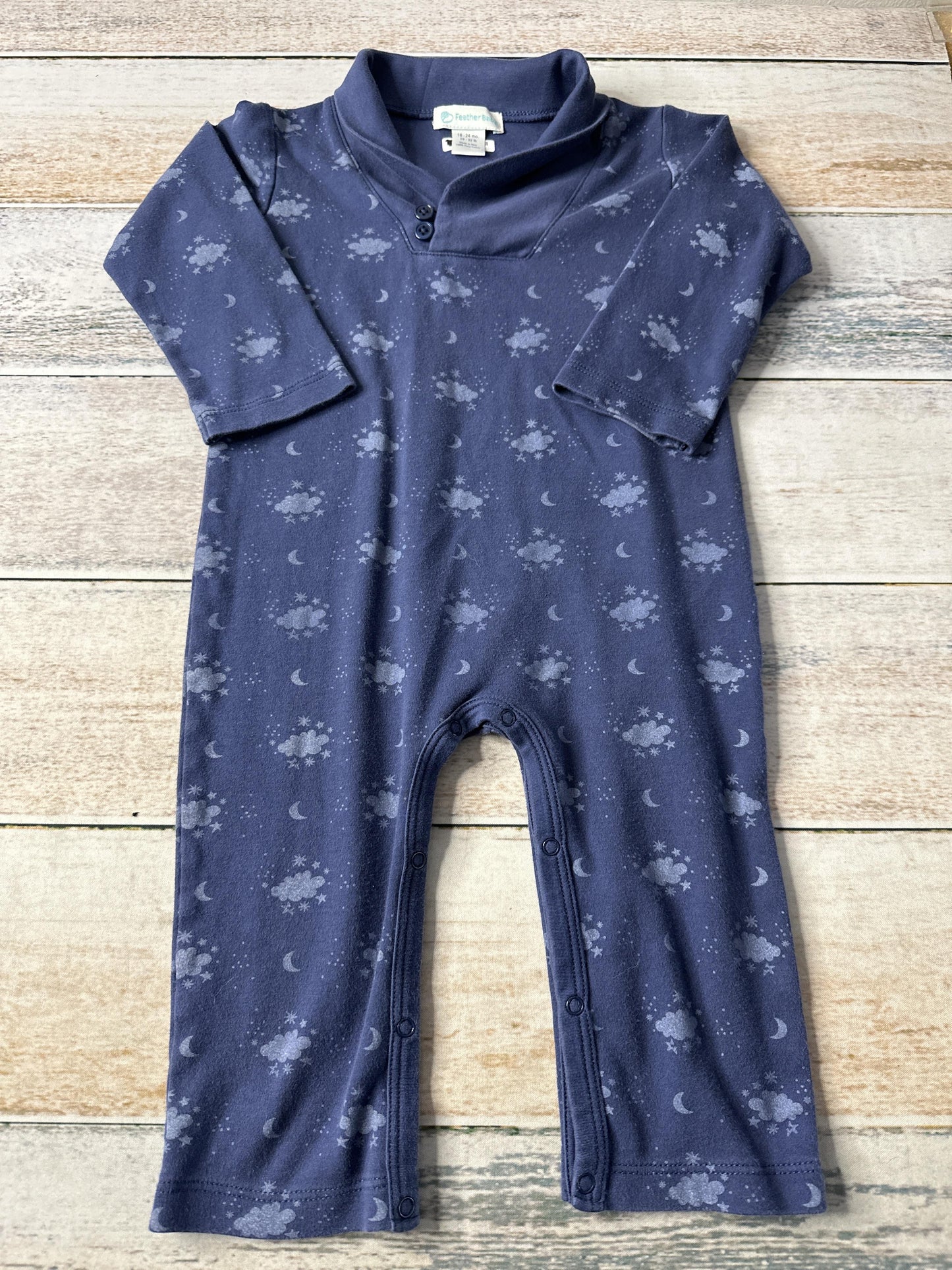 Feather Baby Unisex Long Sleeve Outfit Size: 18-24 months