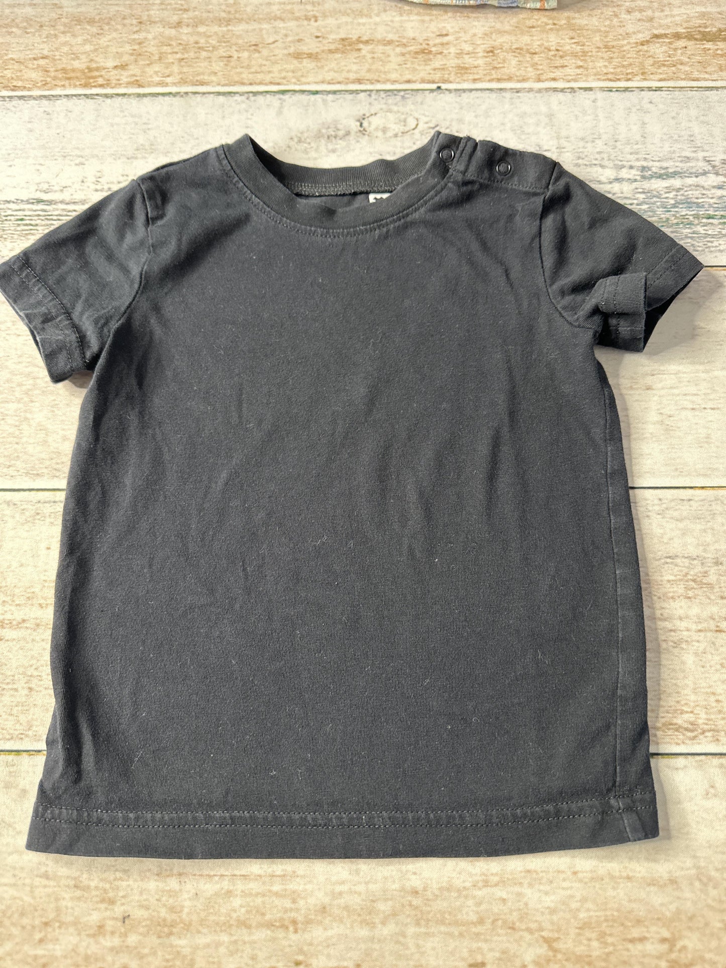 Primary Unisex T-Shirt Size: 18-24 months