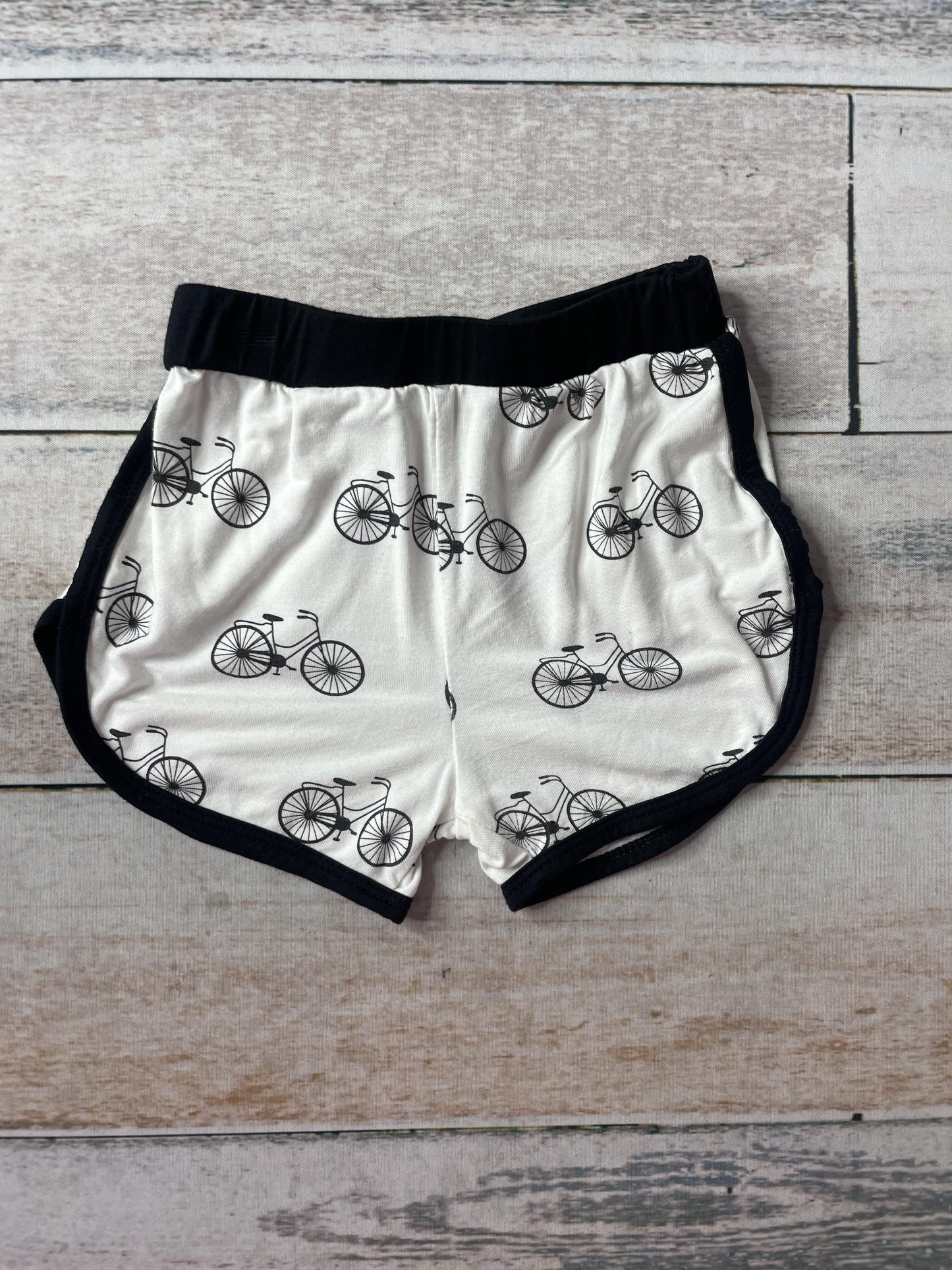 Peregrine Unisex Shorts Size: 2T