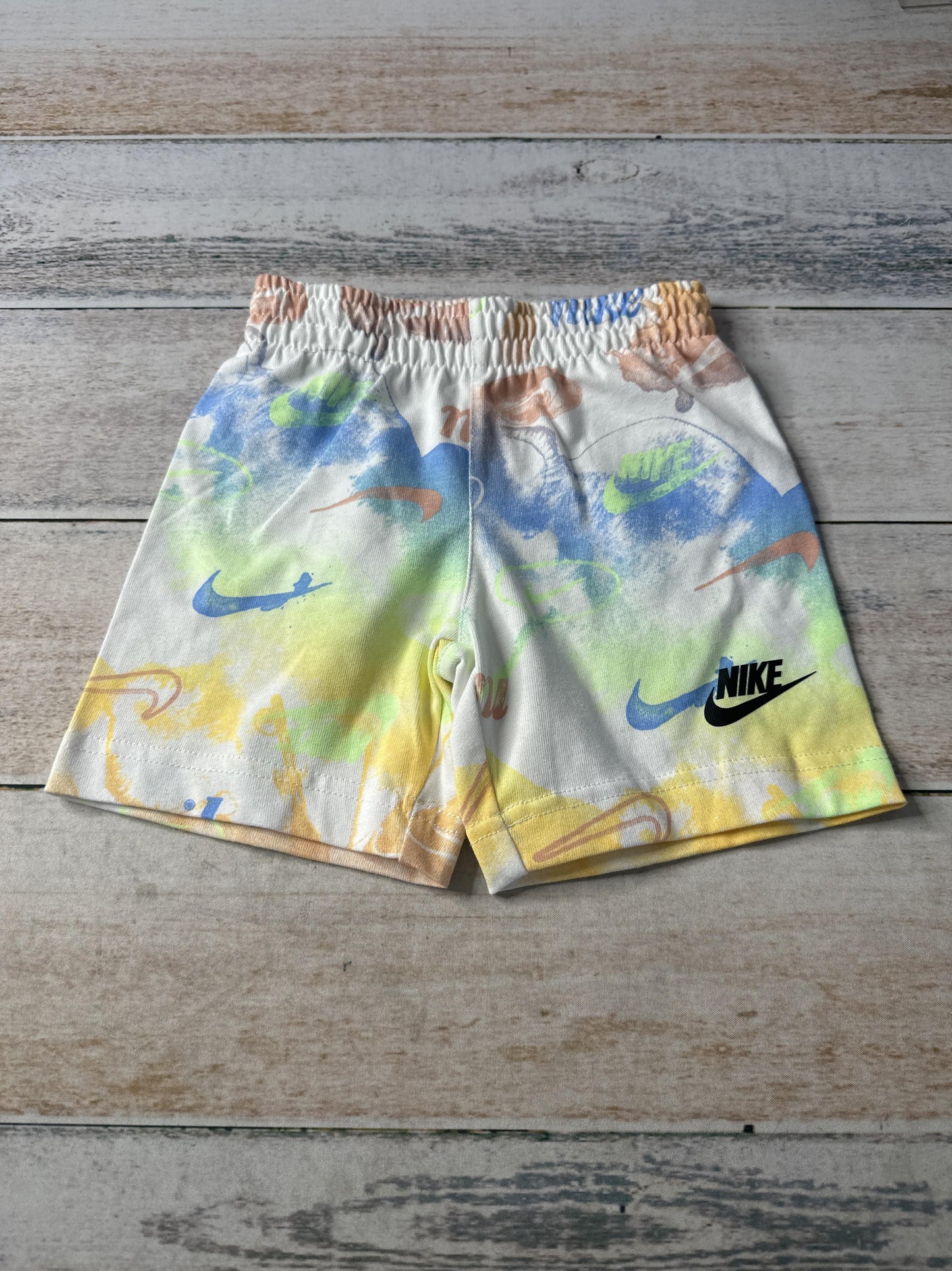Unisex Shorts Size: 2T