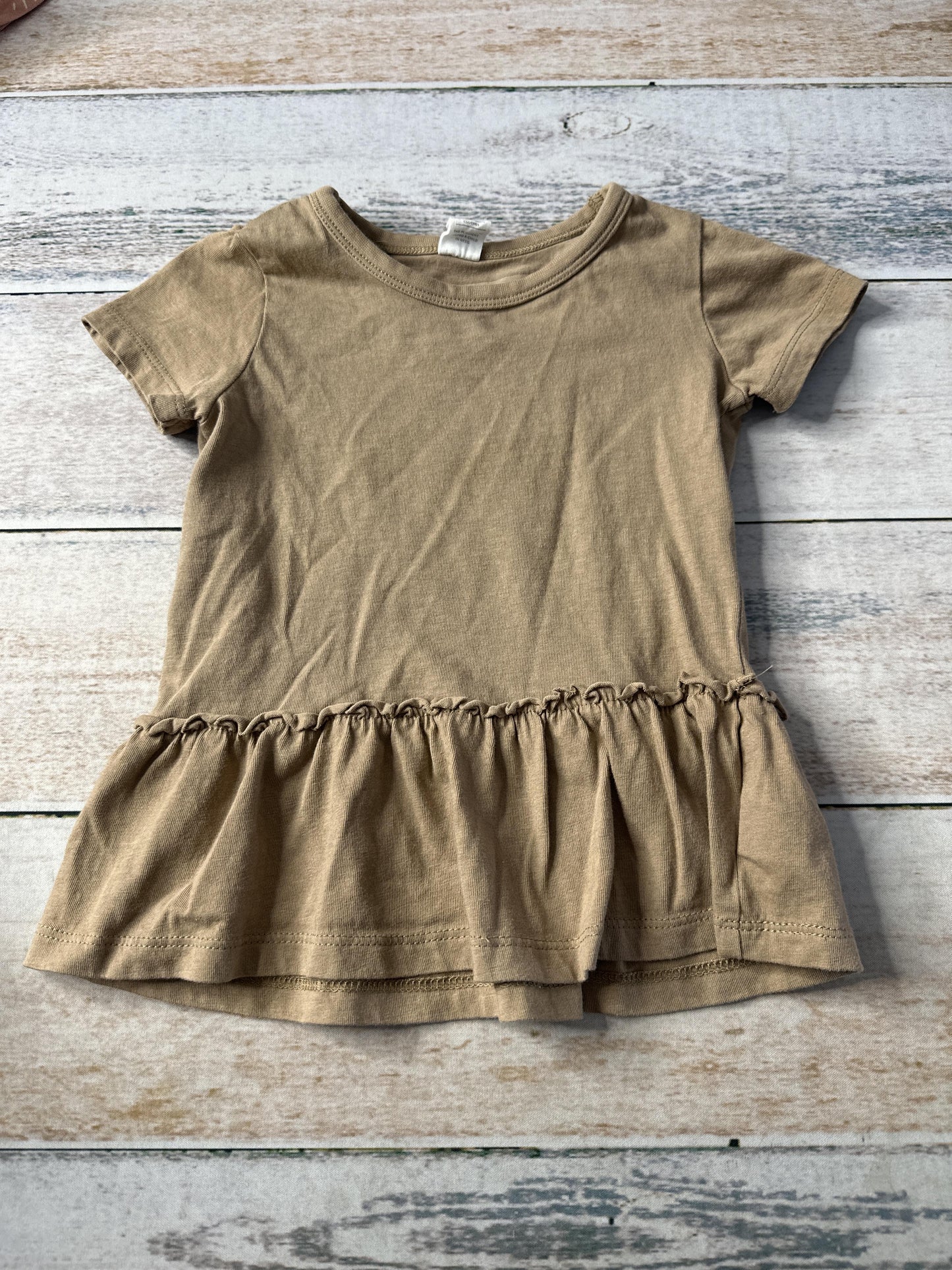 Unisex Shorts Size: 2T