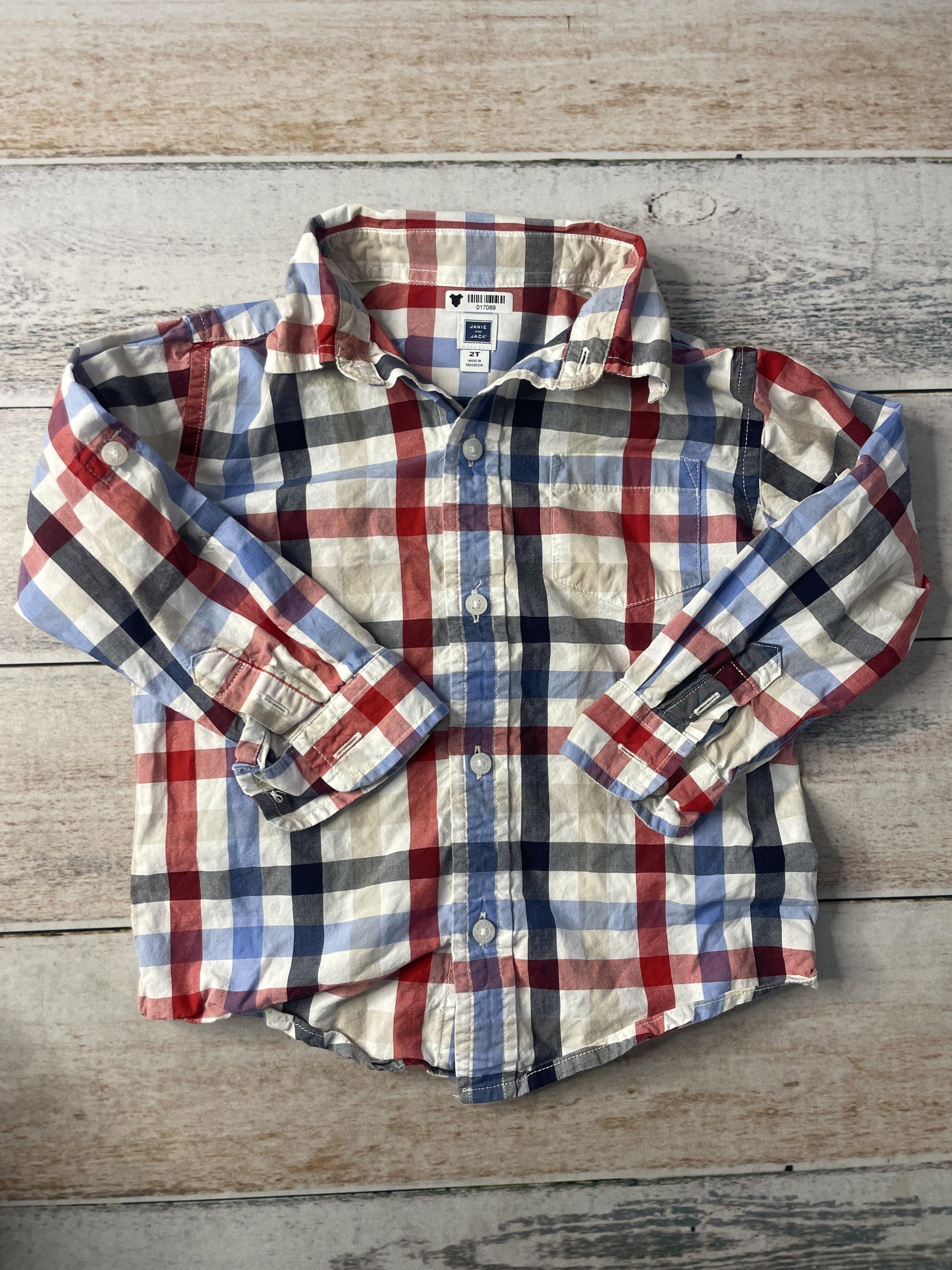 Unisex Shirt Size: 2T