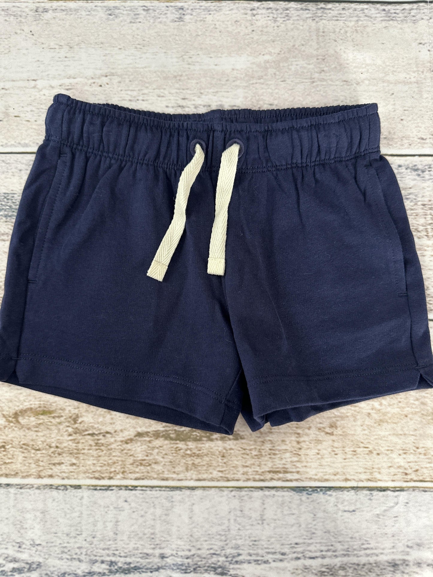 Unisex Shorts Size: 2T