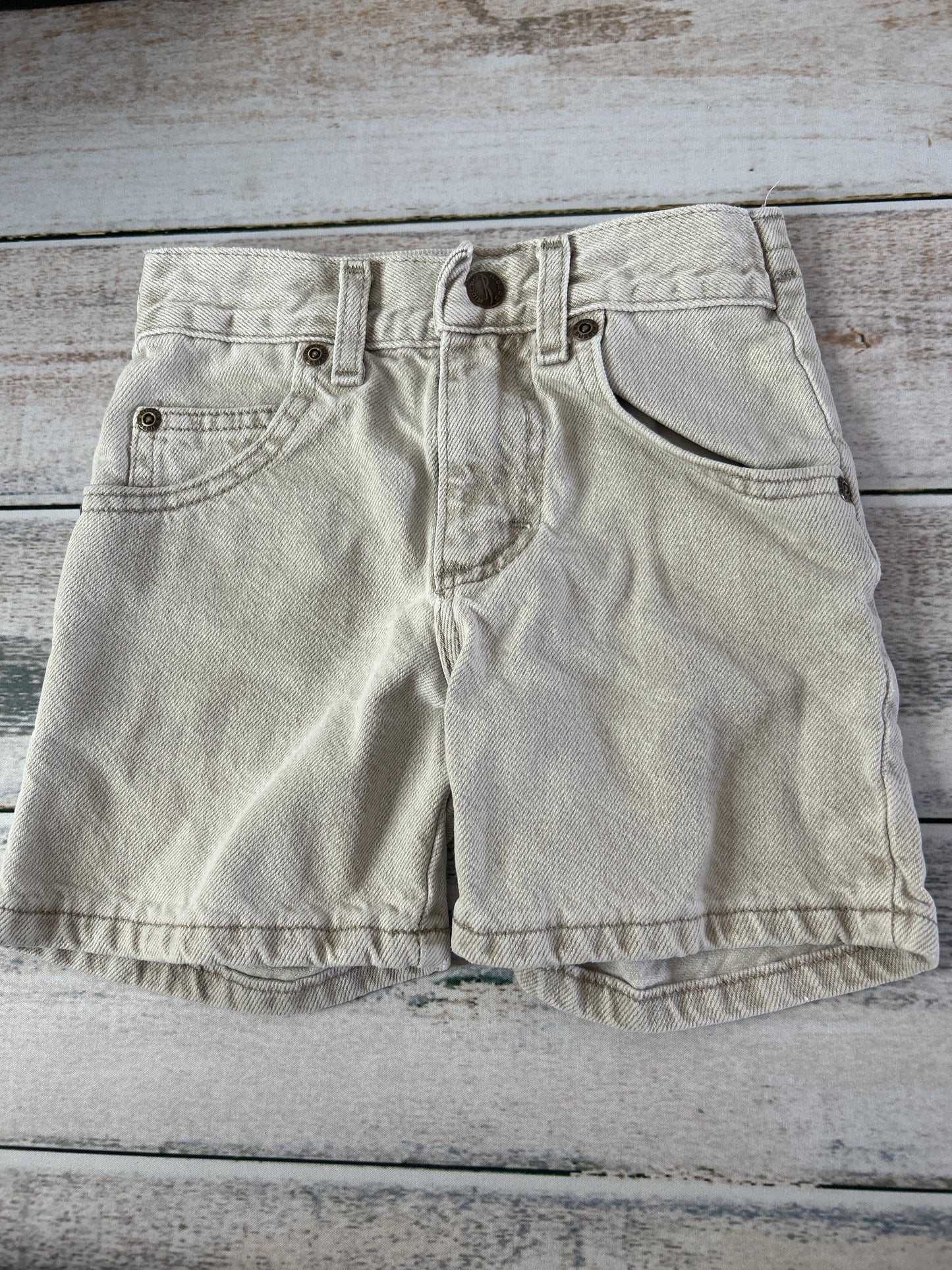 Unisex Shorts Size: 2T