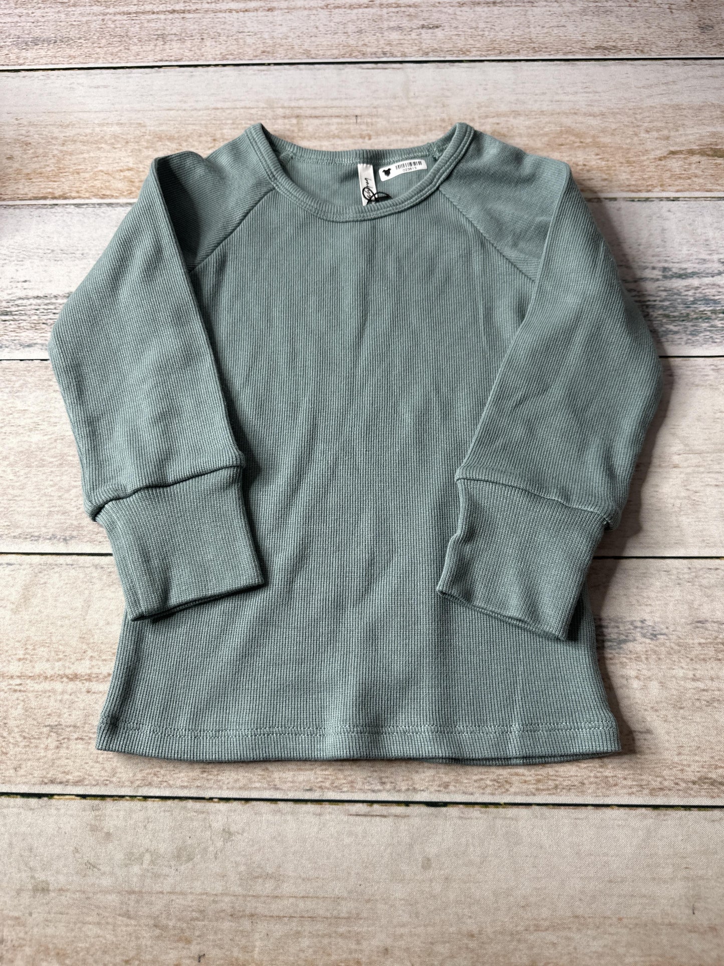 BabySprouts co Unisex Long Sleeve Shirt Size: 2T