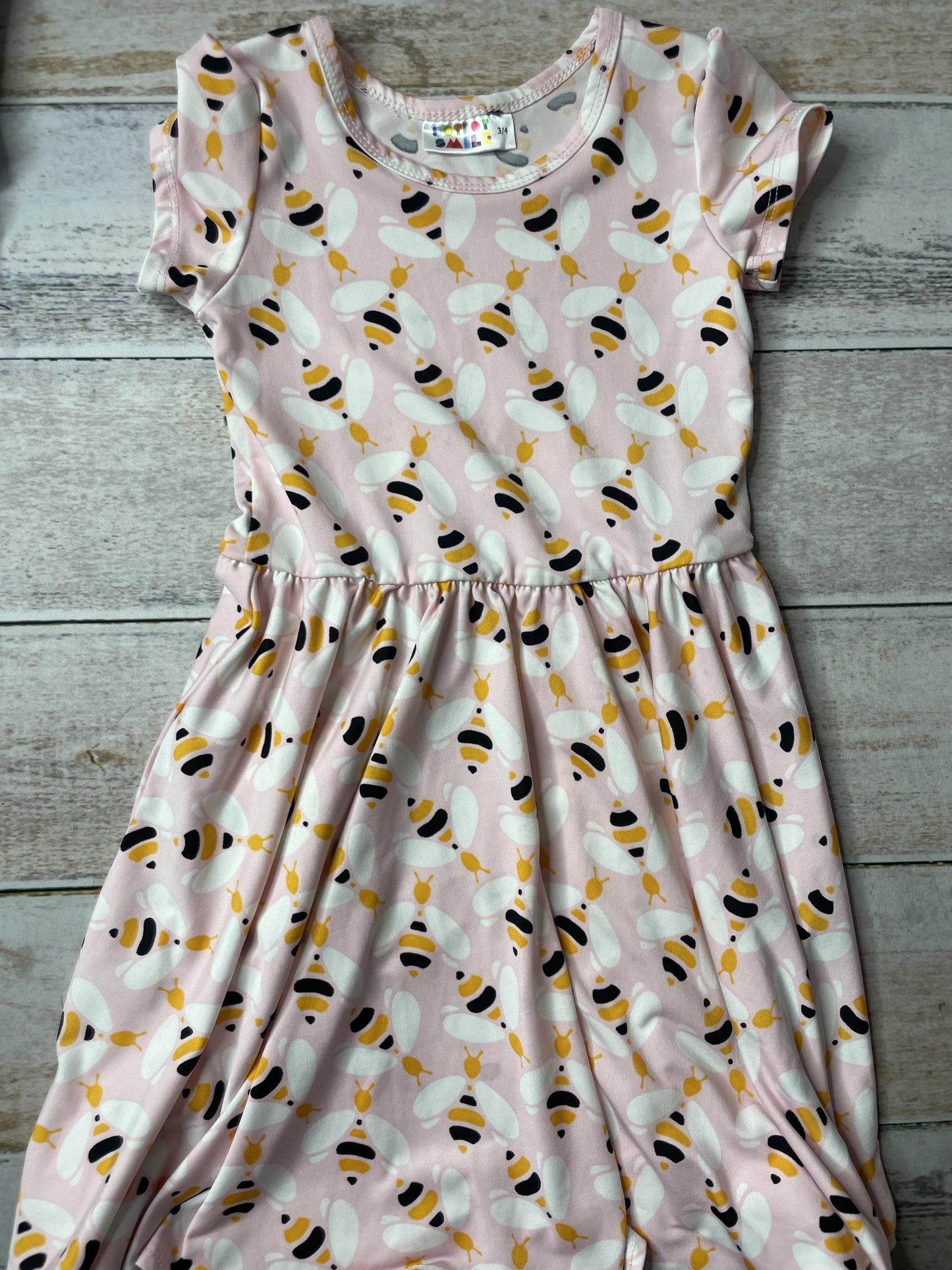 Girls Dress Size: 3-4 Years
