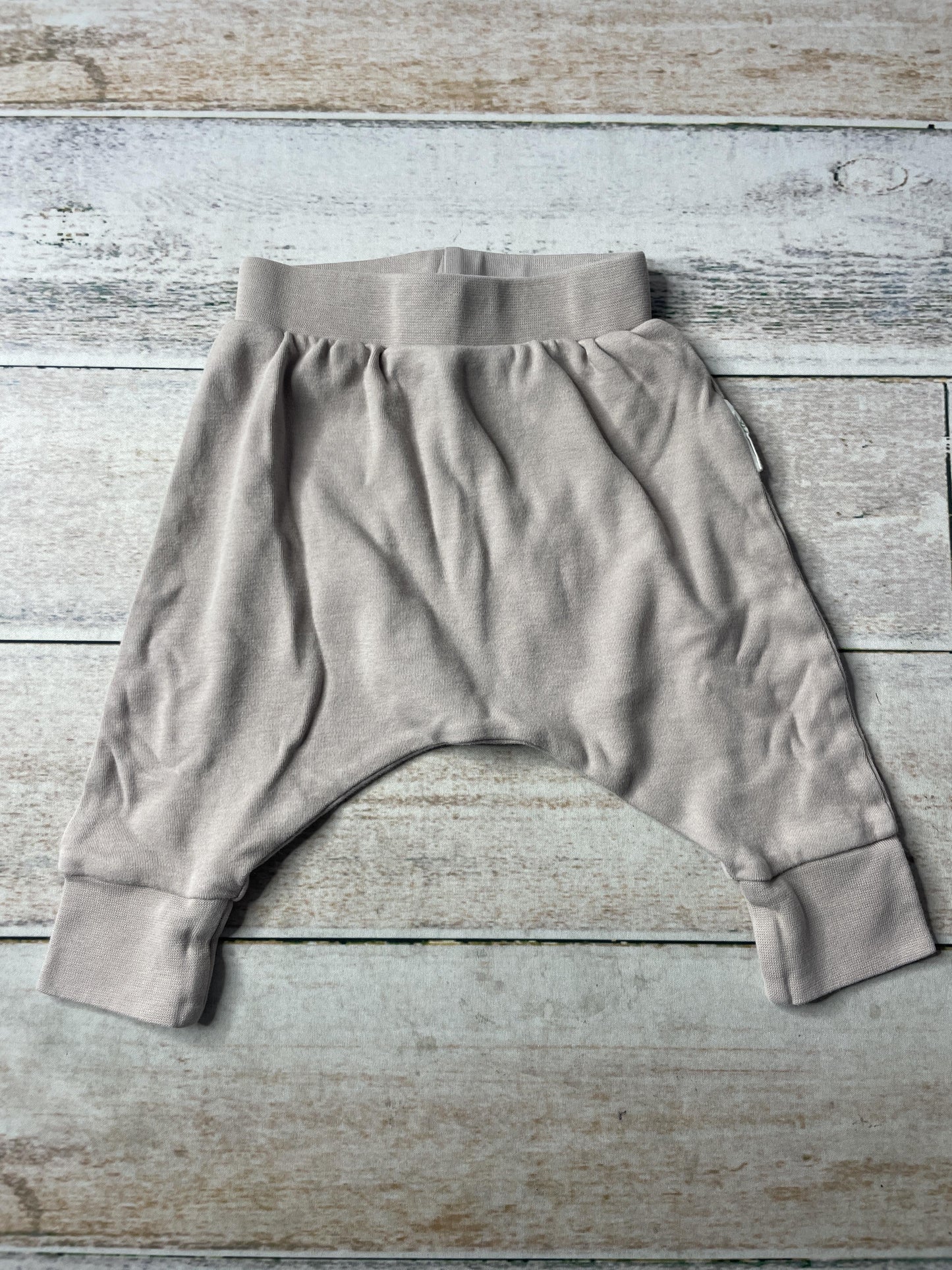 Bebenca Unisex Pants Size: 3-6 months