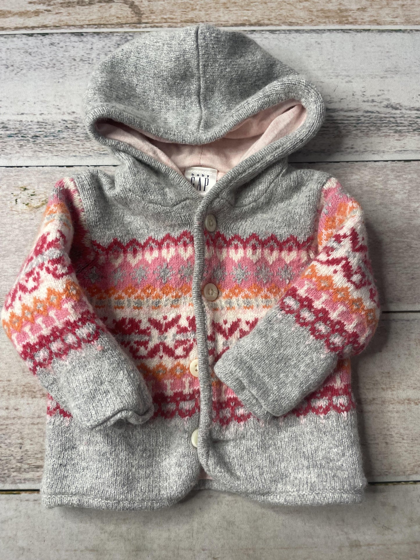 Gap Unisex Sweater Size: 3-6 months