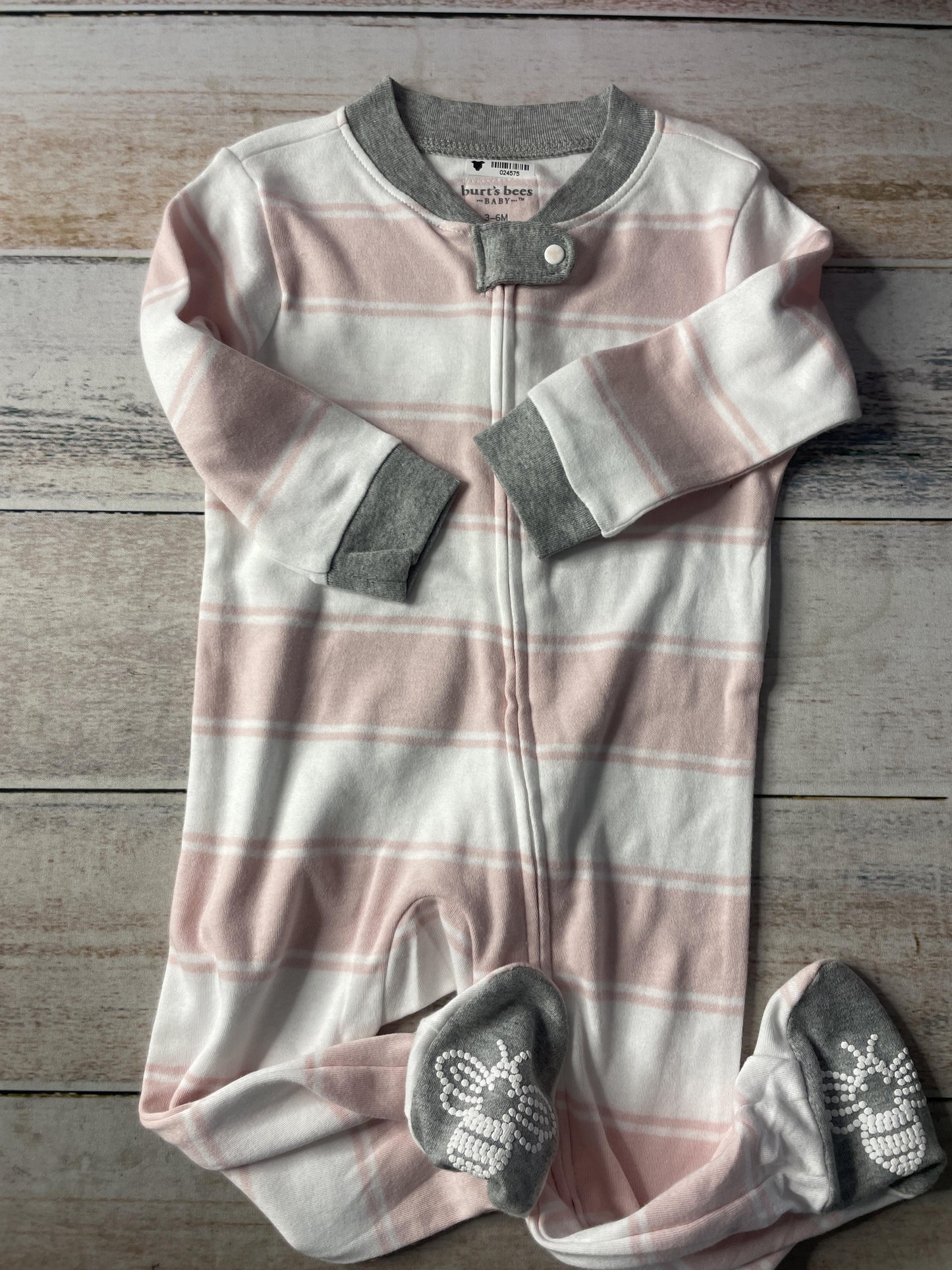 Unisex Pajamas Size: 3-6 months