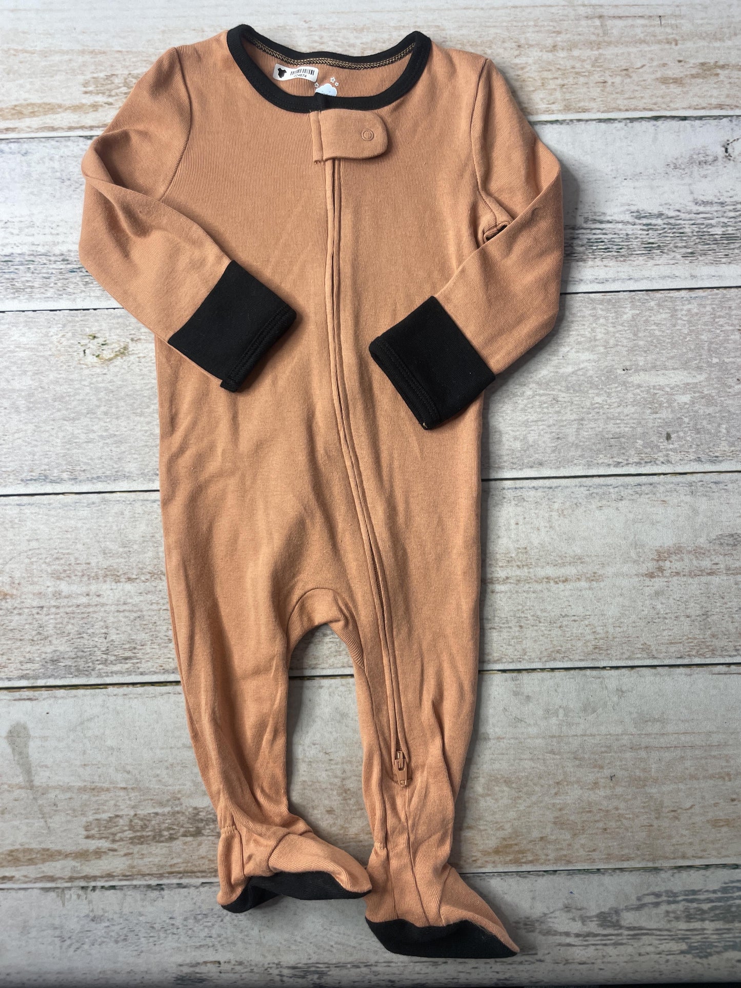 Unisex Pajamas Size: 3-6 months