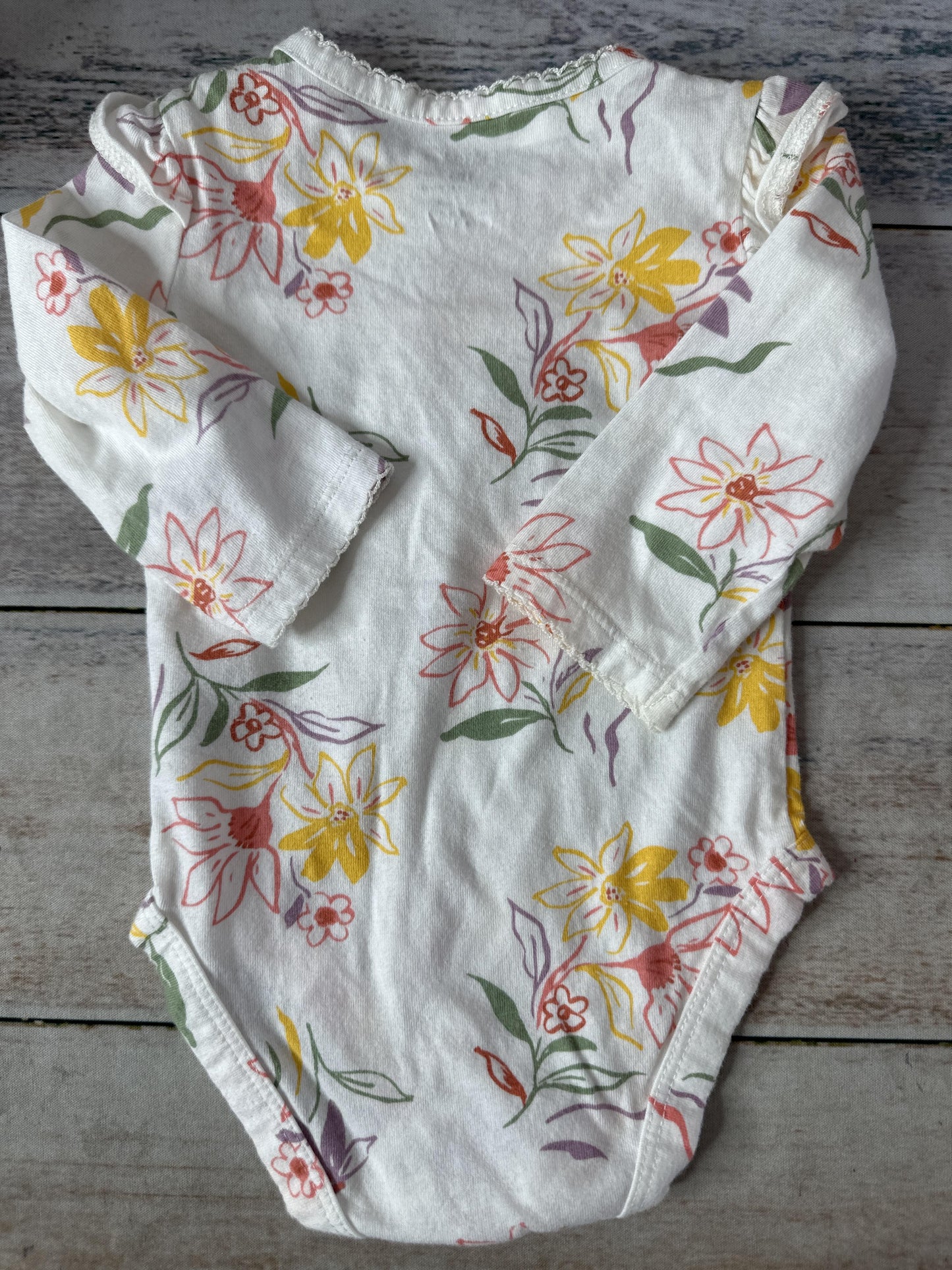 Unisex Onesie Size: 3 months