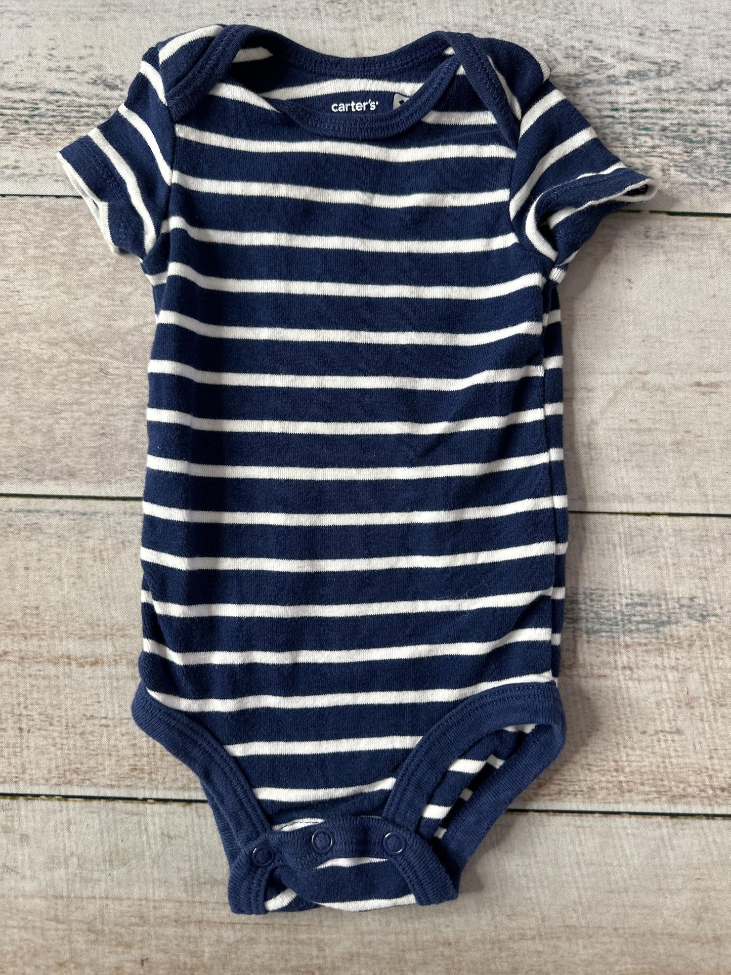 Unisex Onesie Size: 3 months
