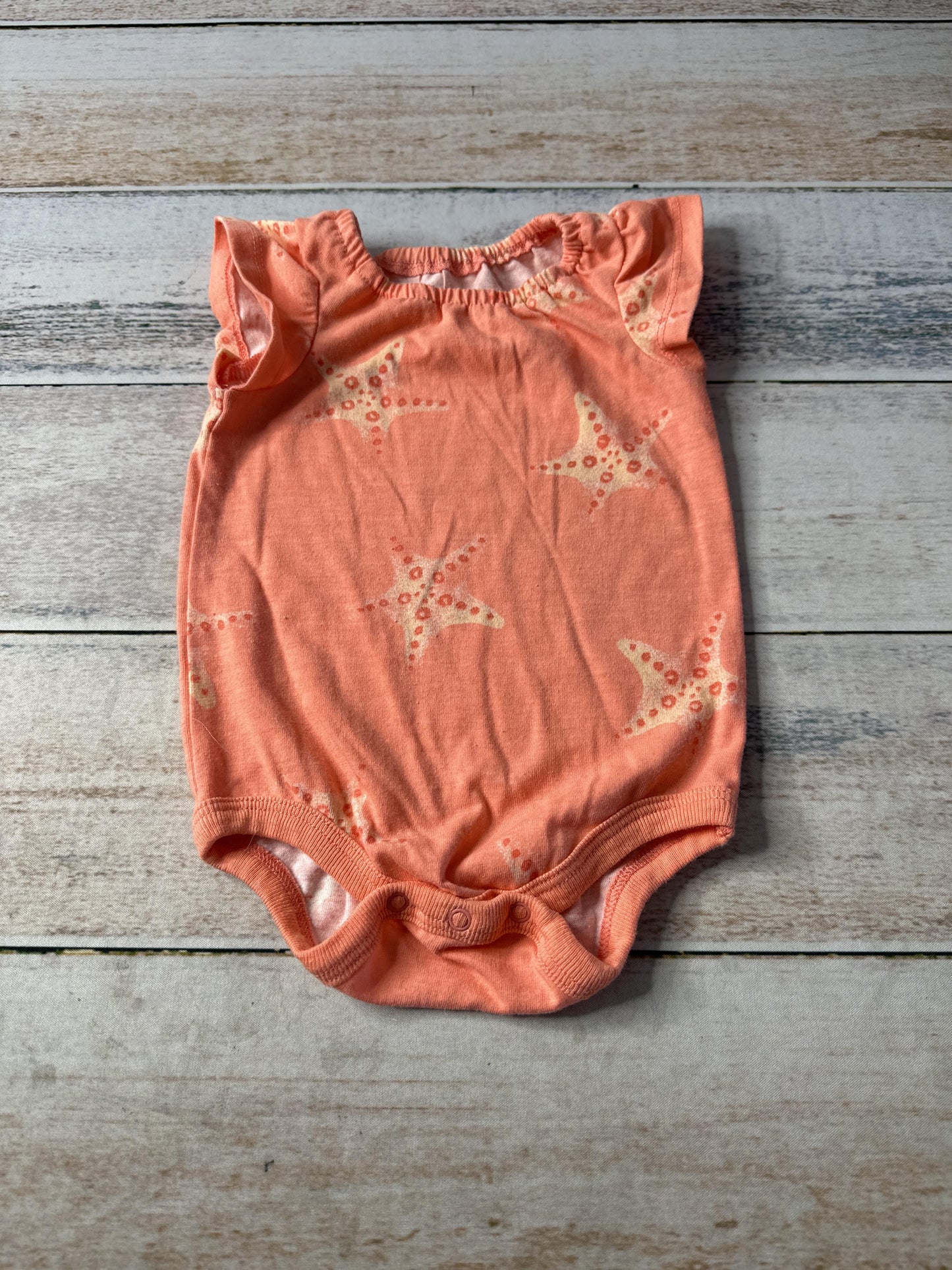 Unisex Onesie Size: 3 months