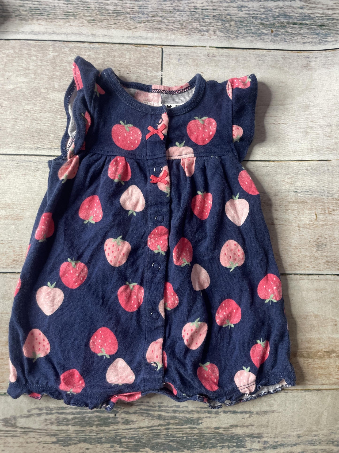 Unisex Romper Size: 3 months