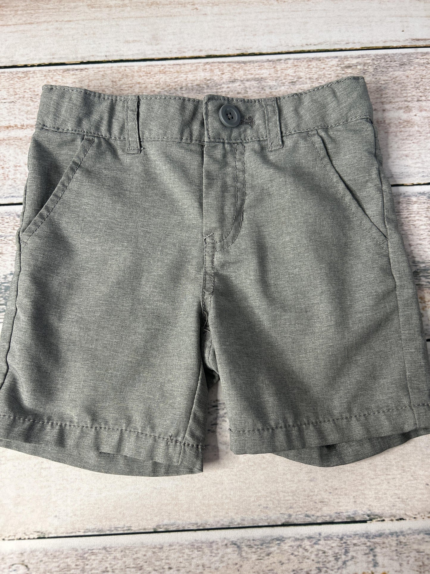 Unisex Shorts Size: 3T