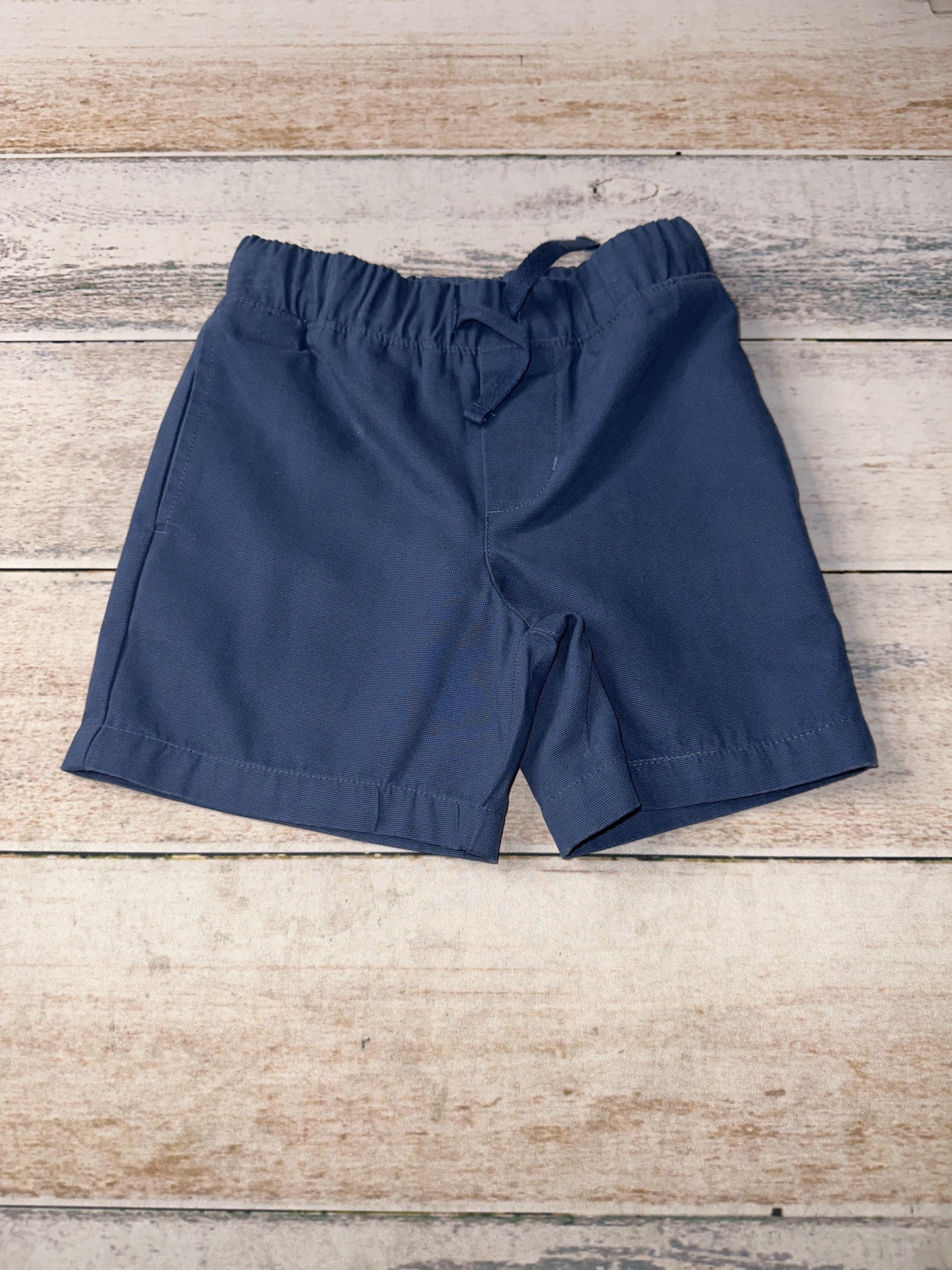 Unisex Shorts Size: 3T