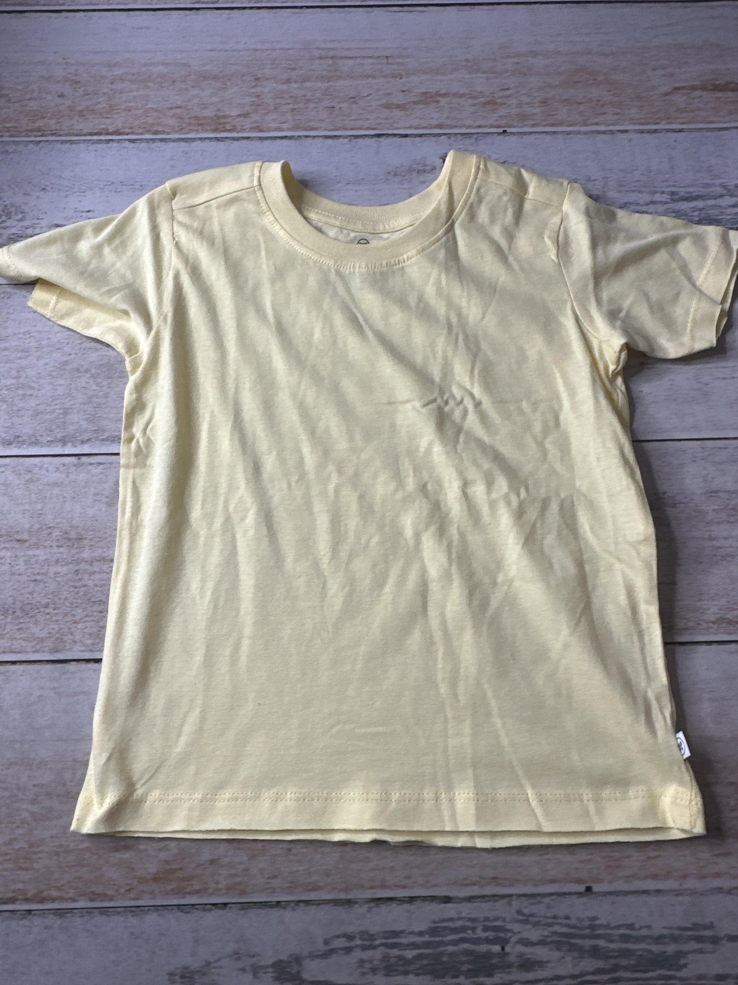 Honest Co Unisex T-Shirt Size: 3T