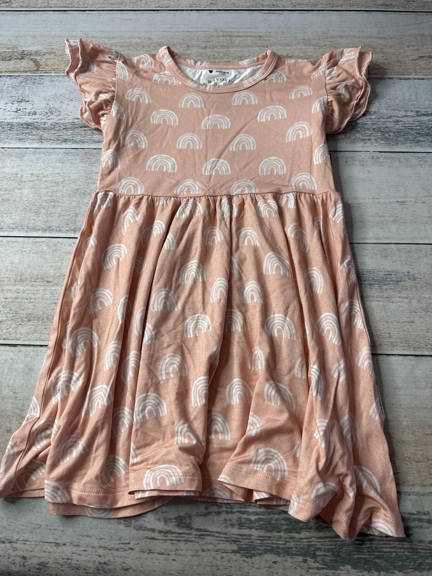 Sage and Ivory Girls Dress Size: 4-5 Years