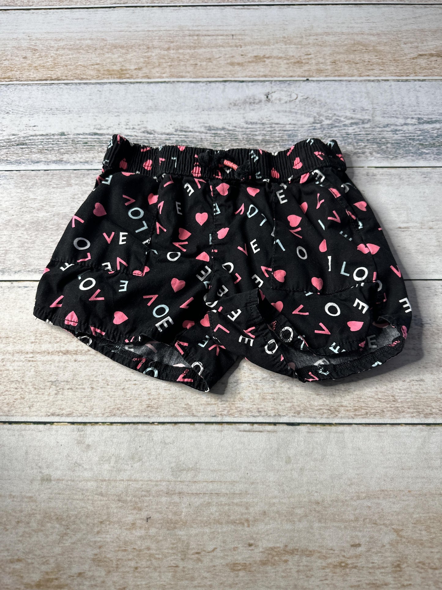 Unisex Shorts Size: 4T