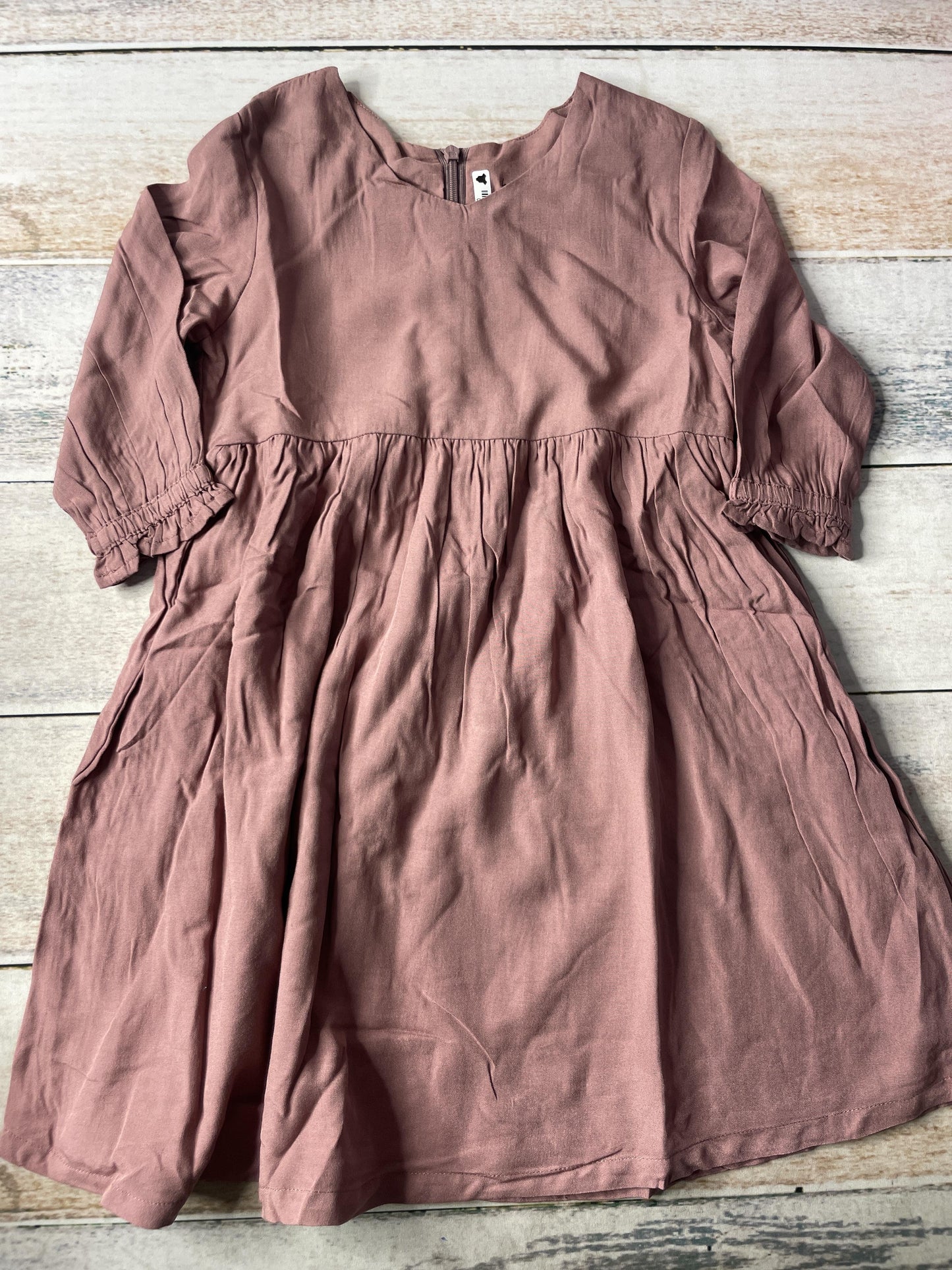 BabySprouts co Girls Dress Size: 4T