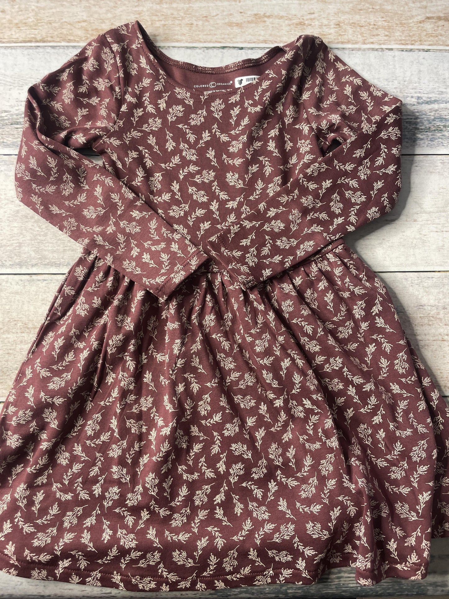 Girls Dress Size: 4T