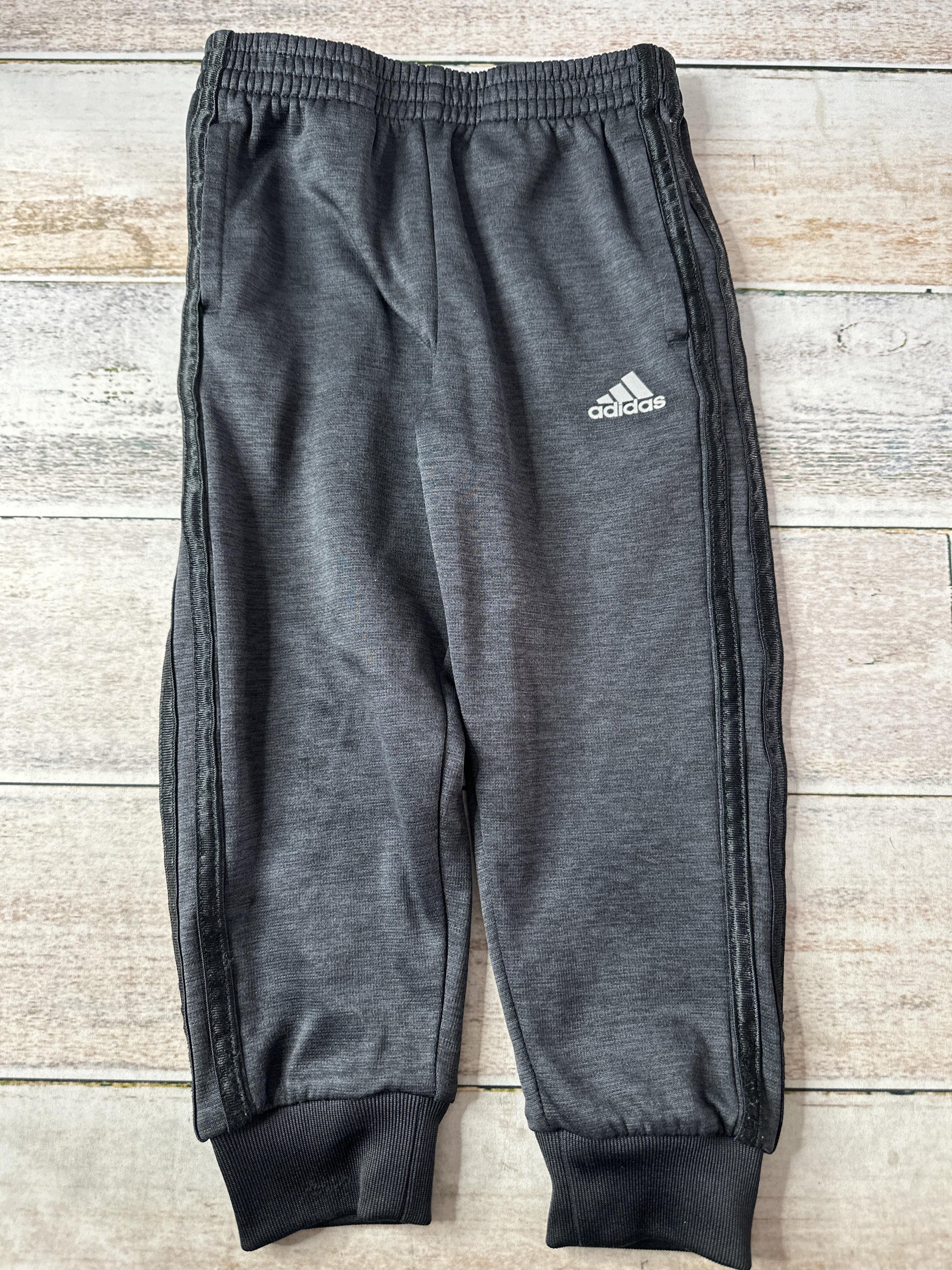 Adidas Unisex Pants Size: 4T