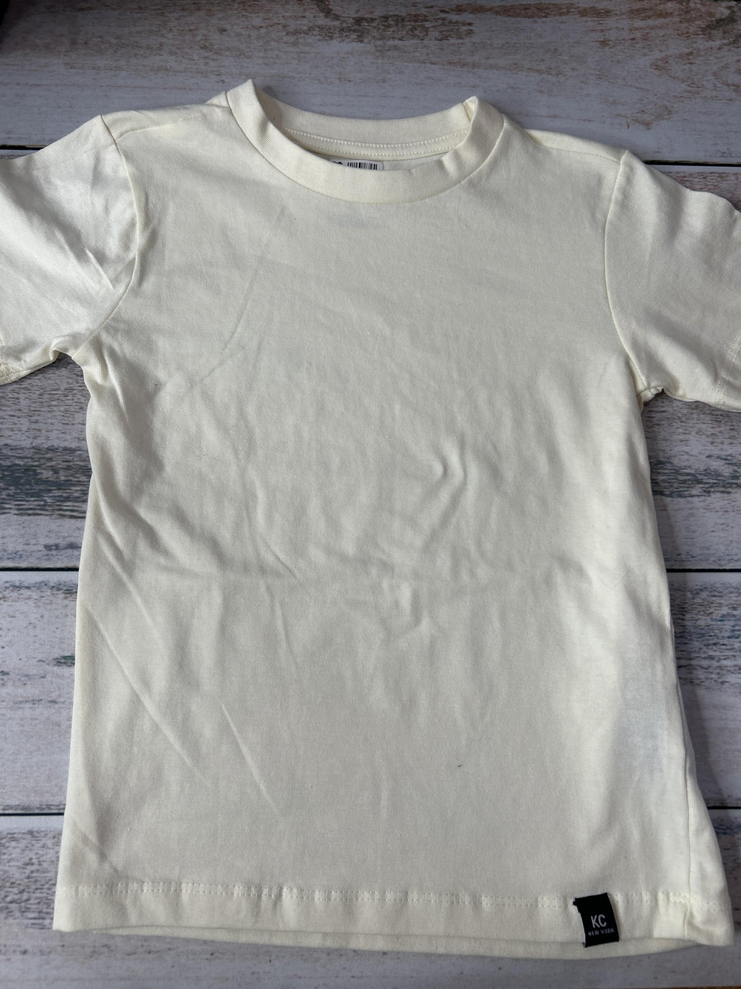 Unisex T-Shirt Size: 4T