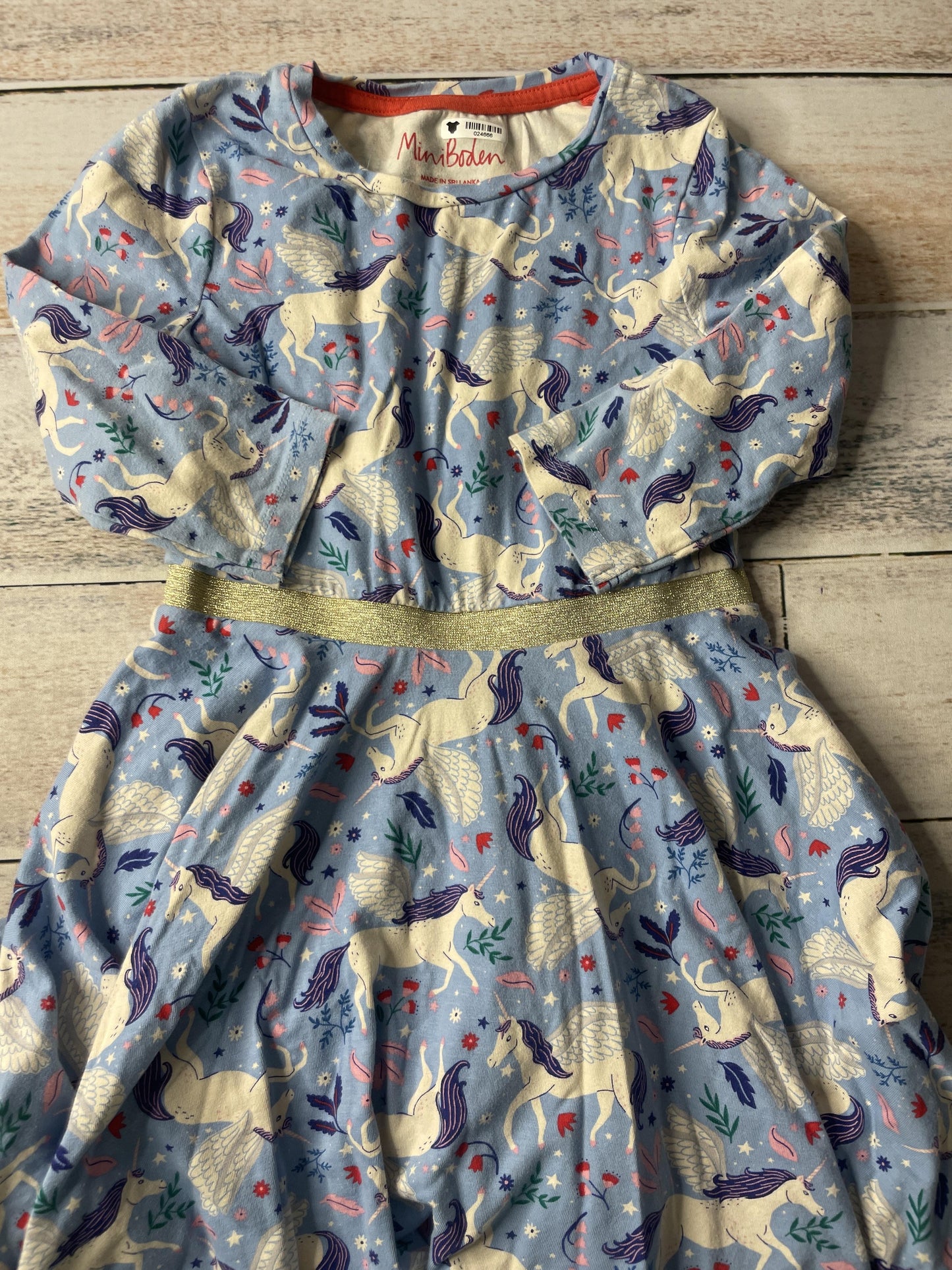 Girls Dress Size: 5-6 Years