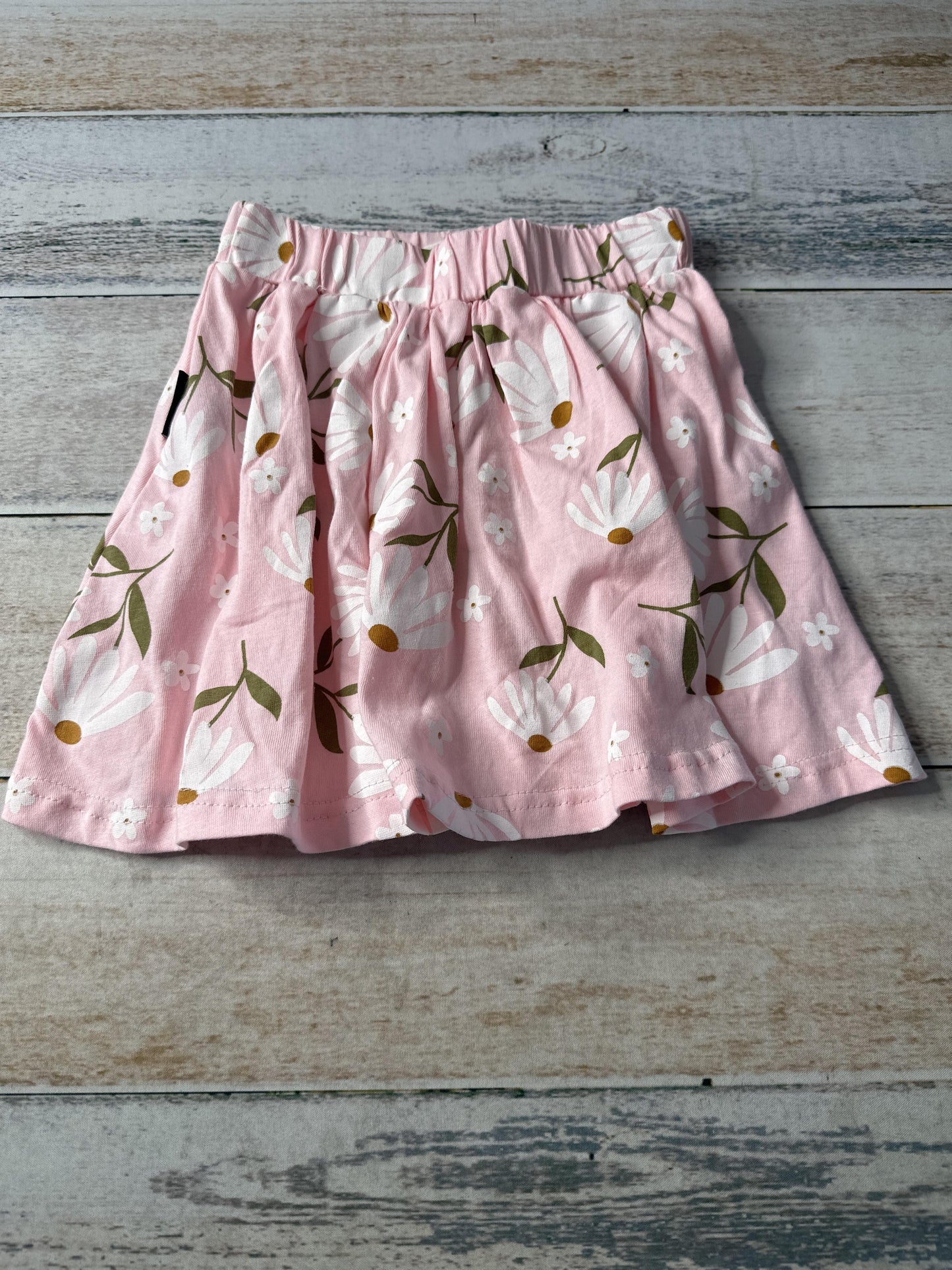 Dot Unisex Skirt Size: 5T