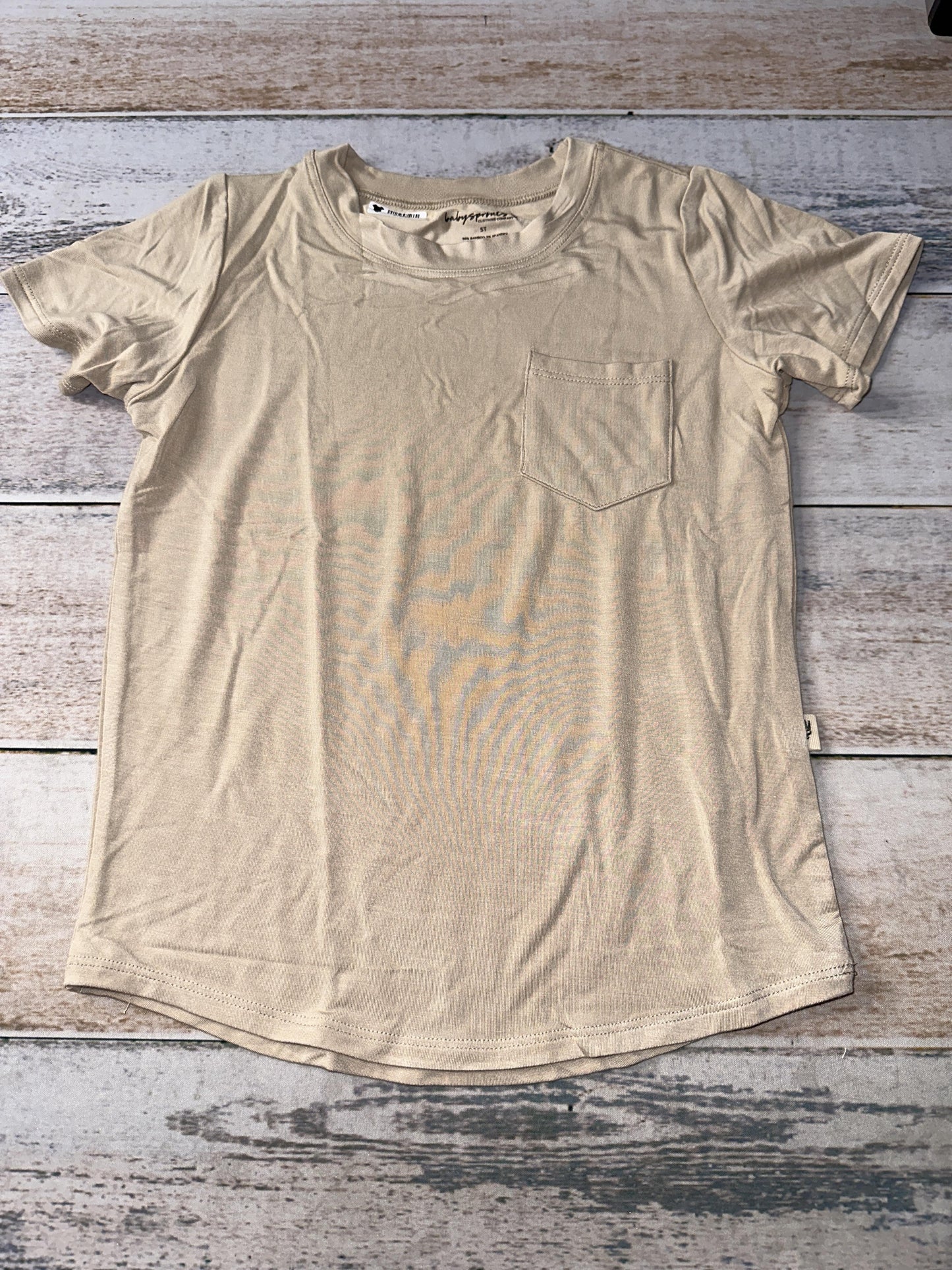 BabySprouts co Unisex T-Shirt Size: 5T