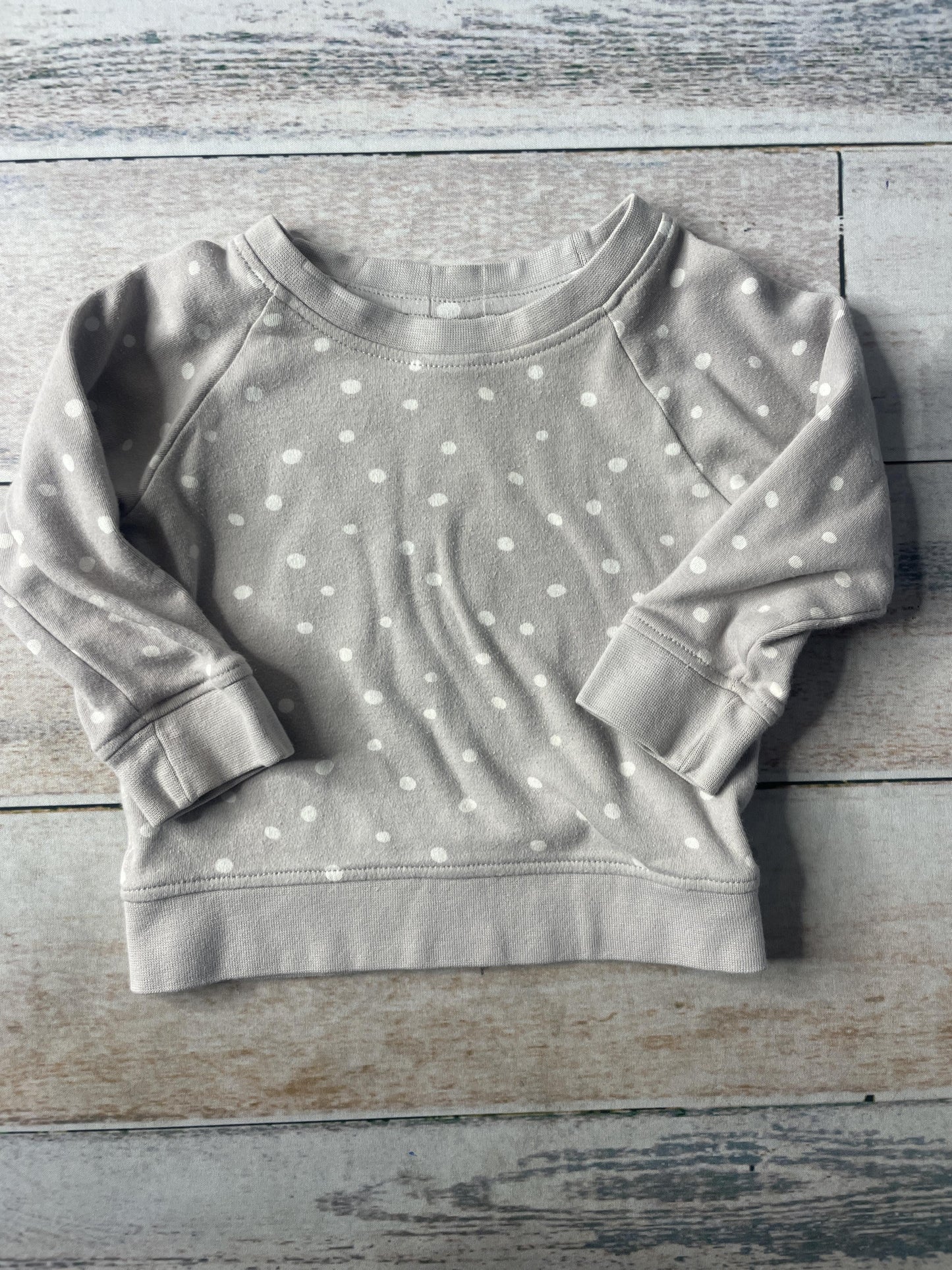 Unisex Sweatshirt Size: 6-12 months