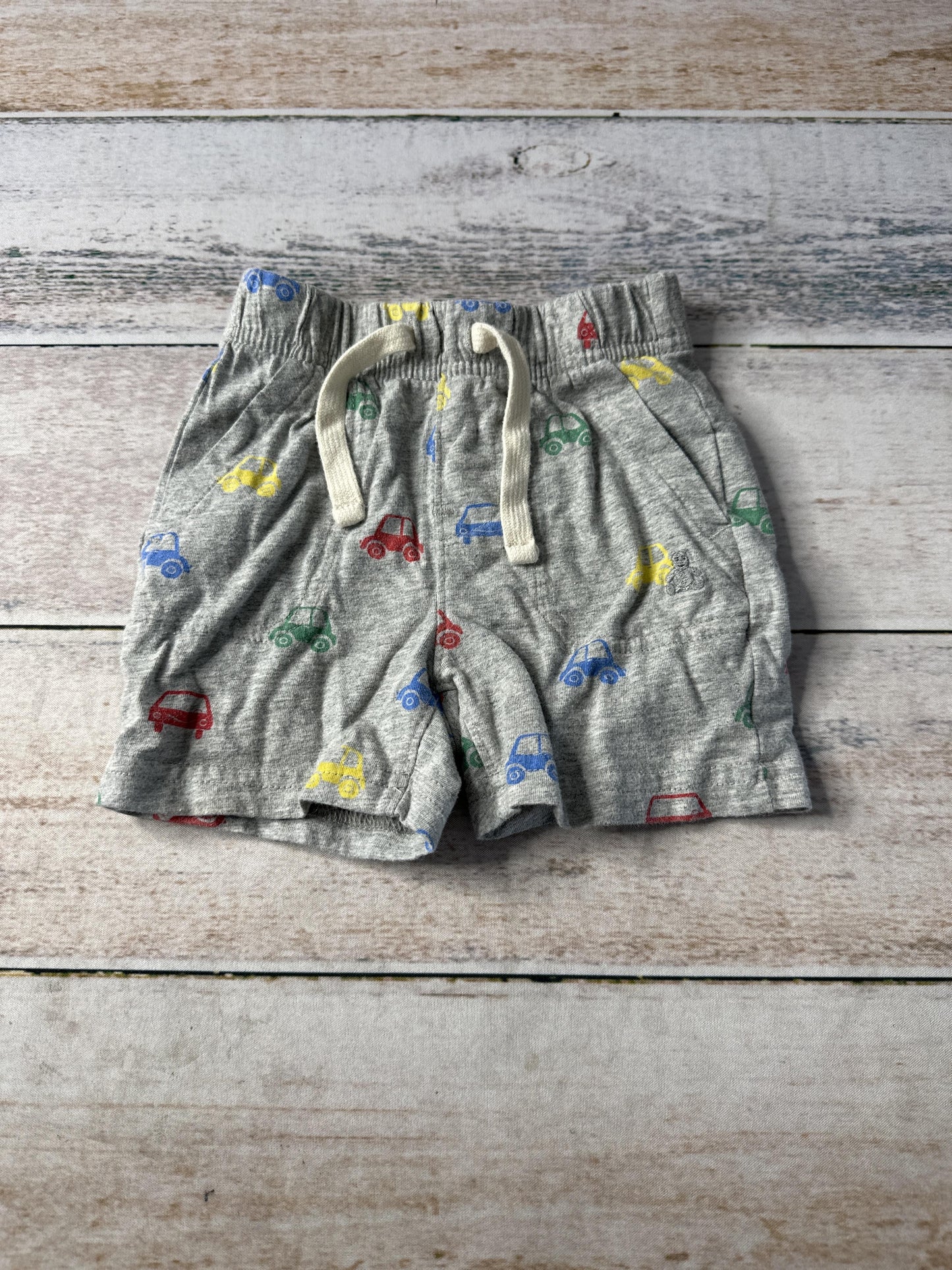 Unisex Shorts Size: 6-12 months