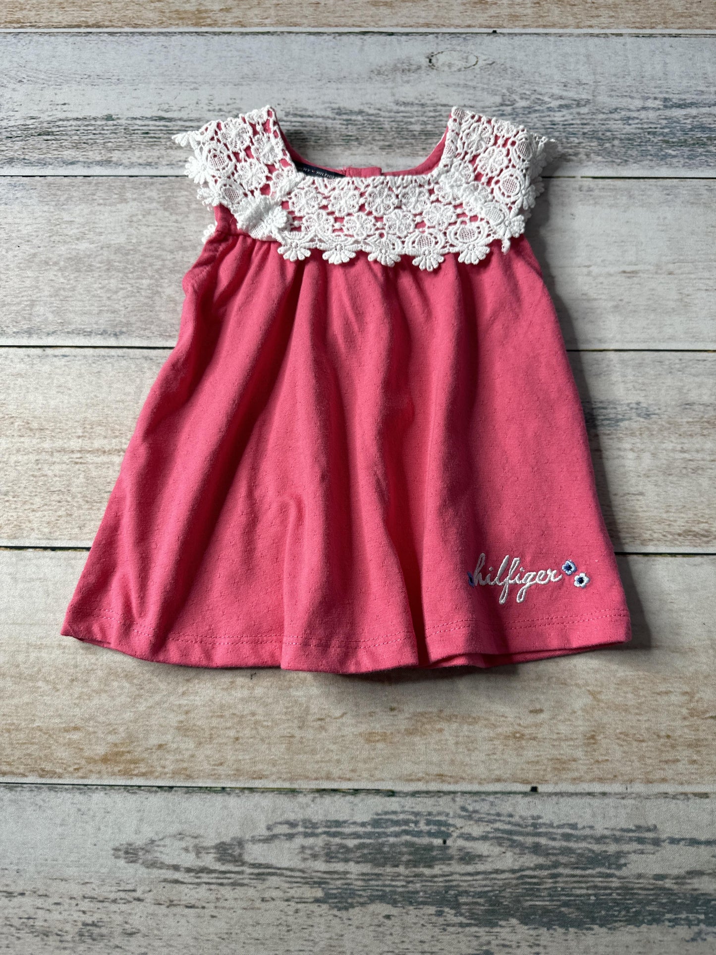 Girls Dress Size: 6-9 months