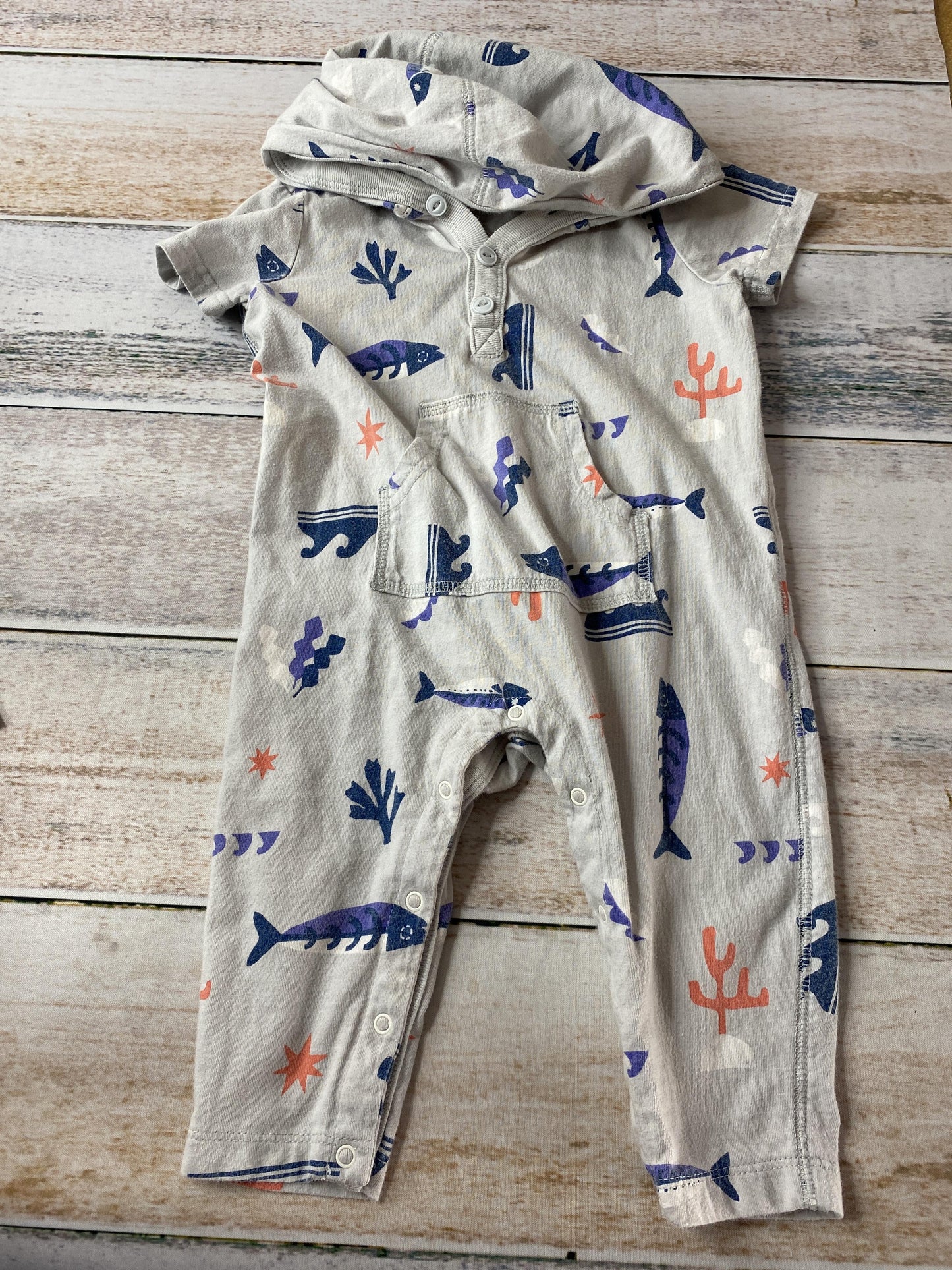 Tea Unisex Romper Size: 6-9 months