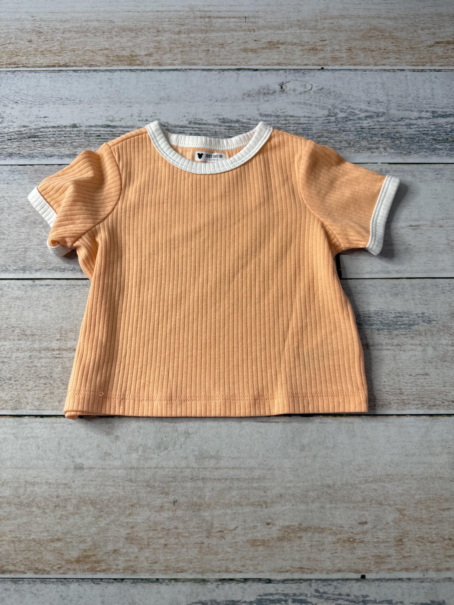 Cat & Jack Unisex T-Shirt Size: 6-9 months