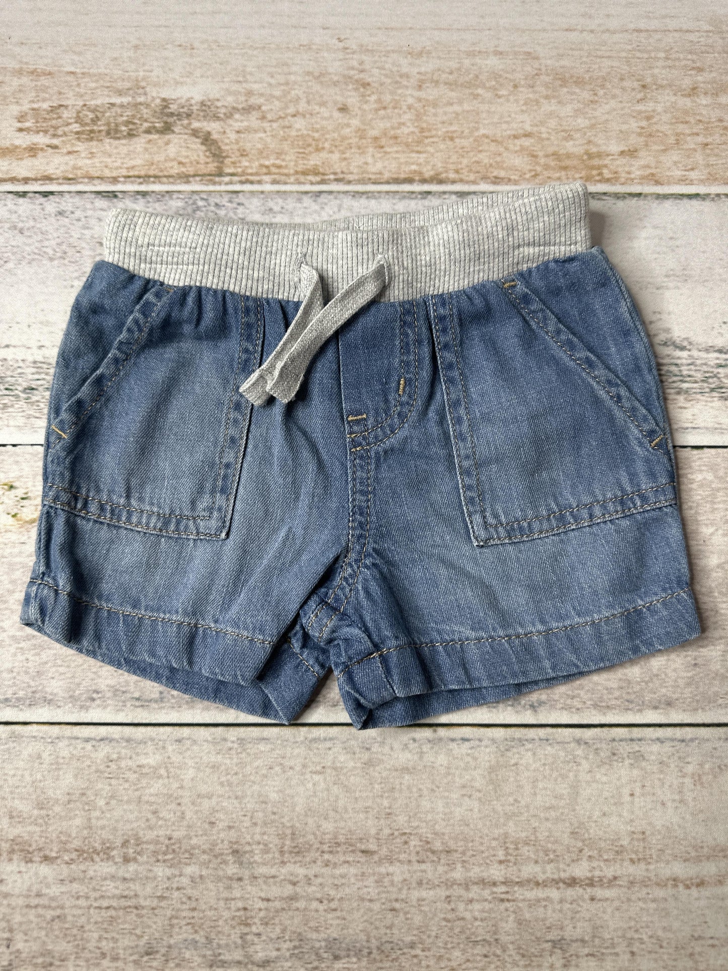 Carters Boys Shorts Size: 6 months
