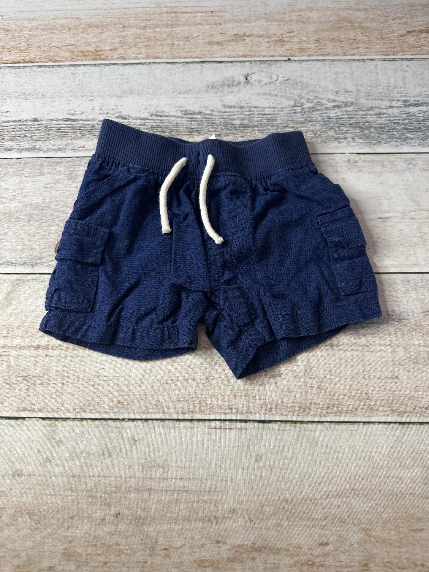 Carters Unisex Shorts Size: 6 months