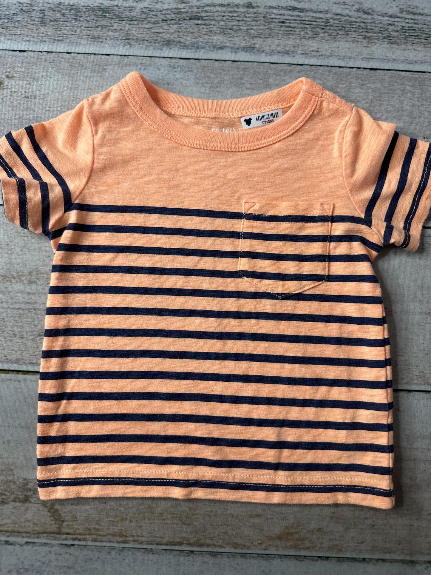 Carters Boys T-Shirt Size: 9 months