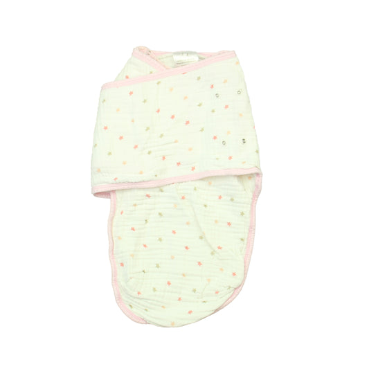 Aden + Anais Girls White | Pink Sleepsack Size: 0-3 Months White | Pink